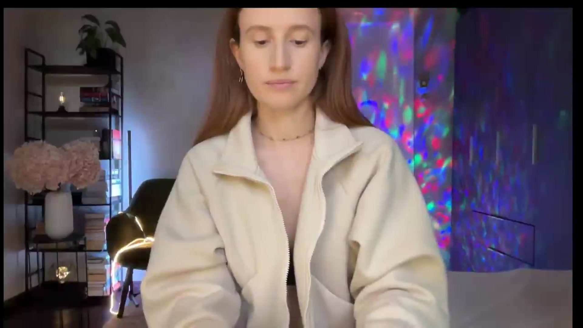 Gallery image thumbnail from LovelyBvnny's myfreecams stream on, 08/27/2026, 15:29 image 8 of 20