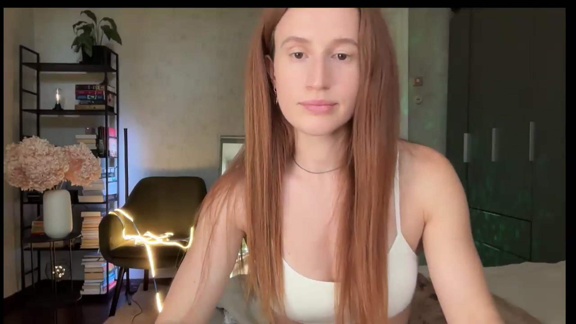 Gallery image thumbnail from LovelyBvnny's myfreecams stream on, 08/30/2026, 14:25 image 14 of 20
