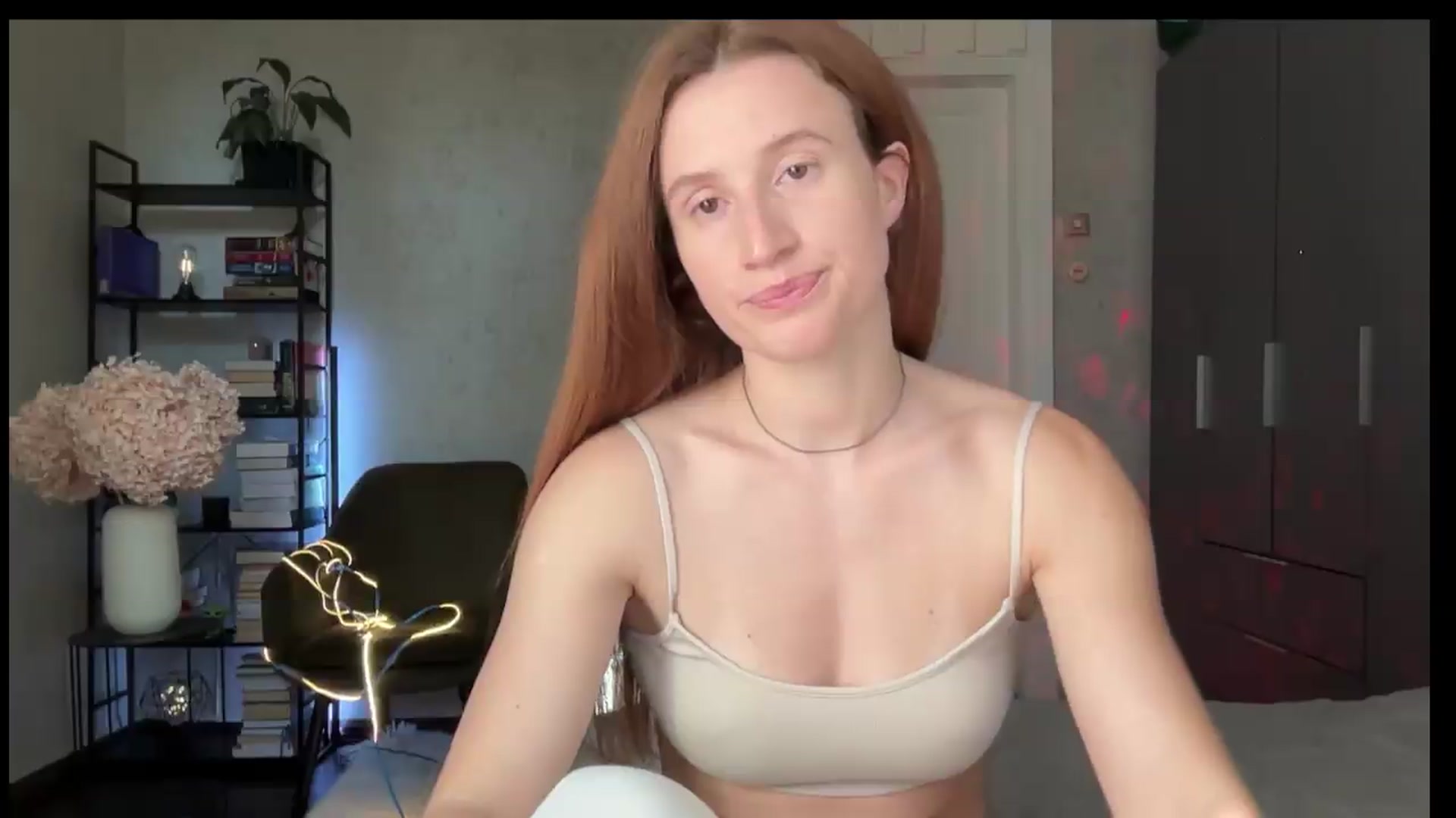 Gallery image thumbnail from LovelyBvnny's myfreecams stream on, 09/02/2026, 15:03 image 14 of 20
