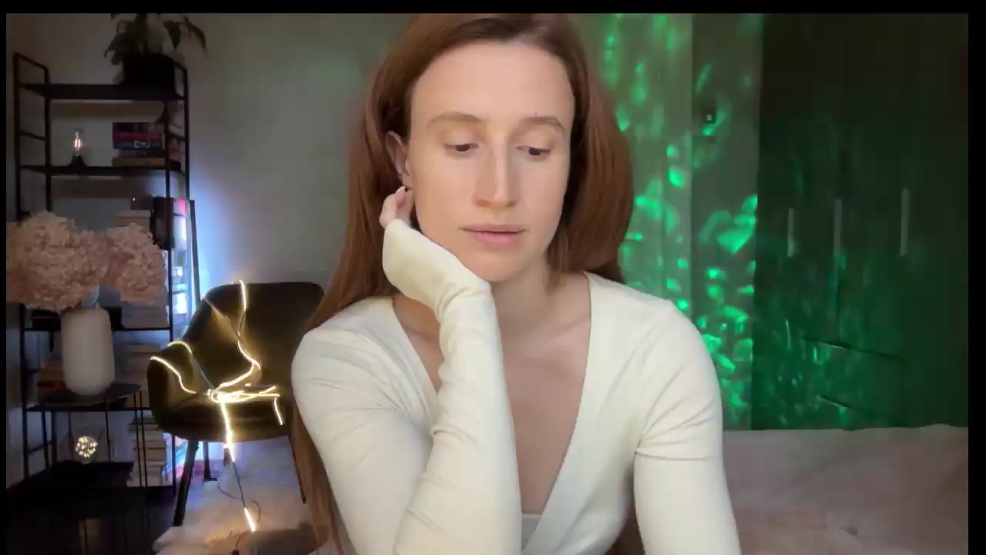 Gallery image thumbnail from LovelyBvnny's myfreecams stream on, 09/13/2026, 14:39 image 11 of 20