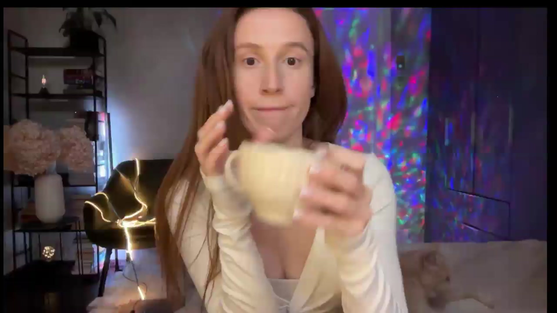 Gallery image thumbnail from LovelyBvnny's myfreecams stream on, 09/13/2026, 14:39 image 10 of 20