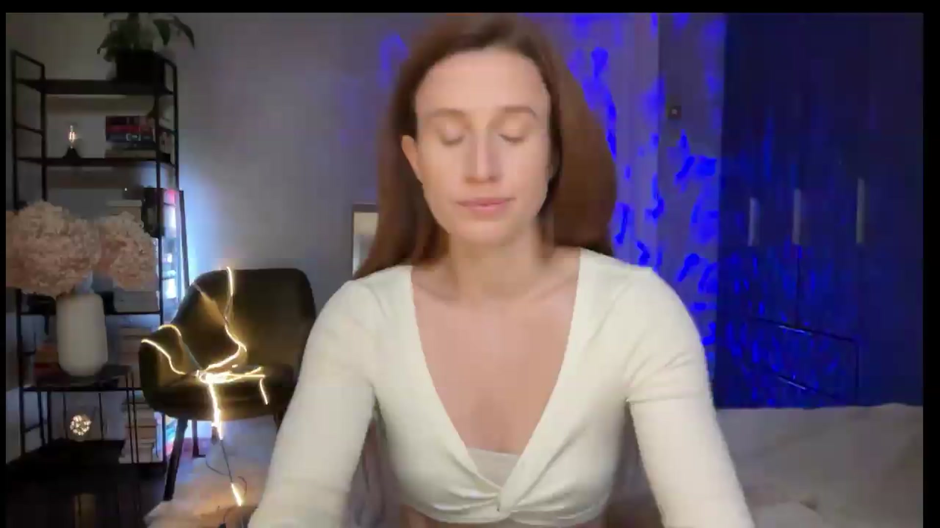 Gallery image thumbnail from LovelyBvnny's myfreecams stream on, 09/13/2026, 14:39 image 12 of 20
