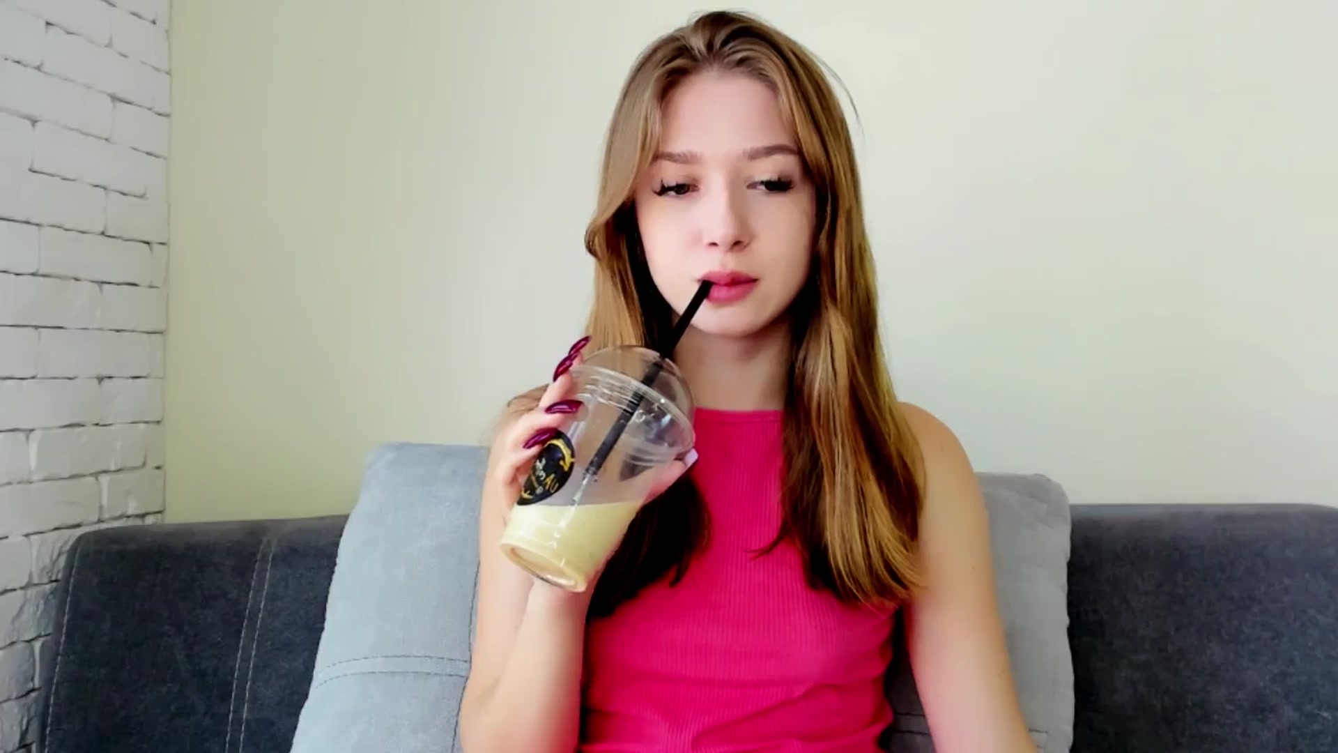 Gallery image thumbnail from LovelyElle's myfreecams stream on, 06/08/2025, 08:32 image 11 of 20