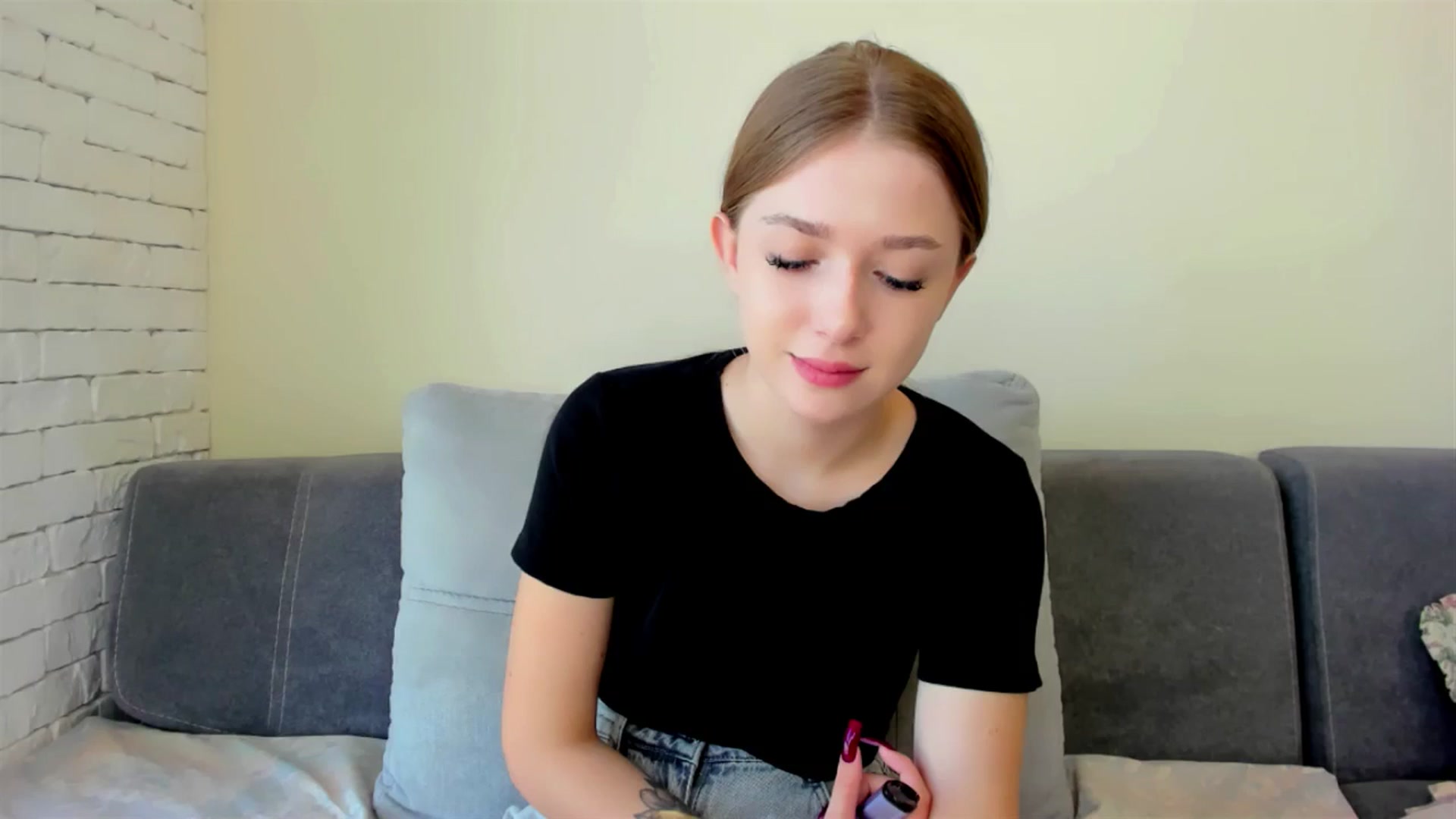 Gallery image thumbnail from LovelyElle's myfreecams stream on, 06/09/2025, 08:51 image 1 of 20