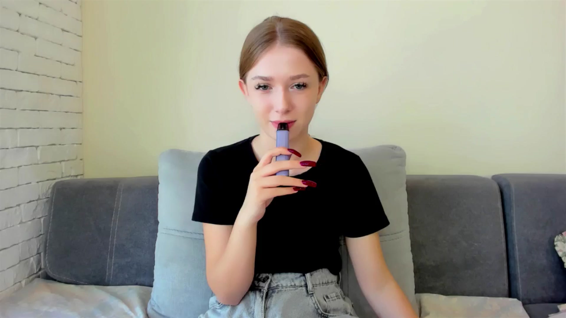 Gallery image thumbnail from LovelyElle's myfreecams stream on, 06/09/2025, 08:51 image 18 of 20