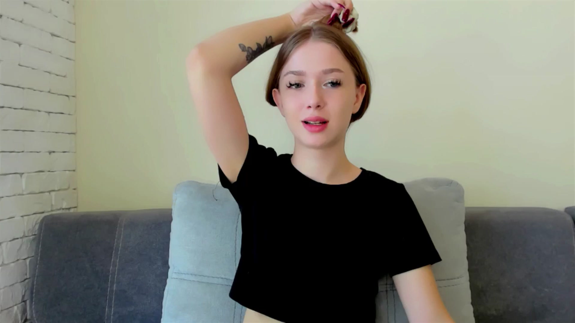 Gallery image thumbnail from LovelyElle's myfreecams stream on, 06/09/2025, 10:50 image 9 of 20