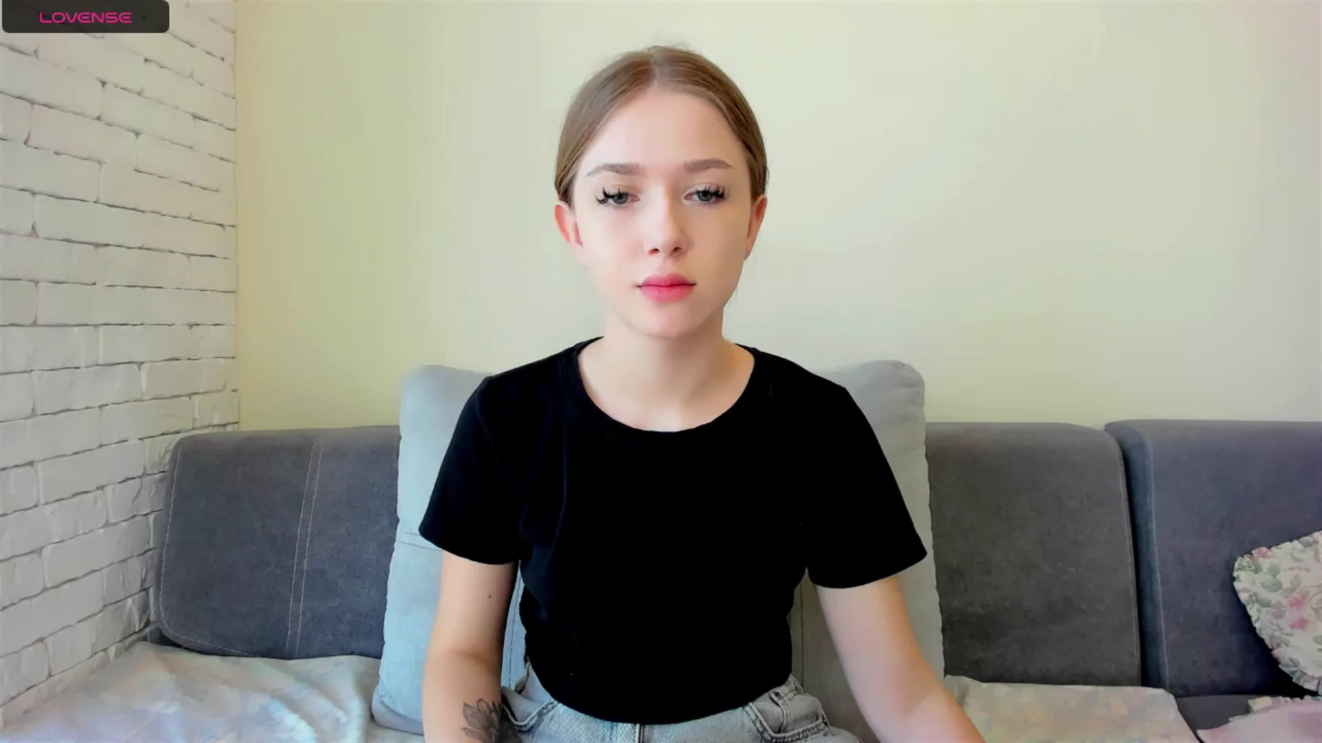 Gallery image thumbnail from LovelyElle's myfreecams stream on, 06/09/2025, 10:50 image 2 of 20