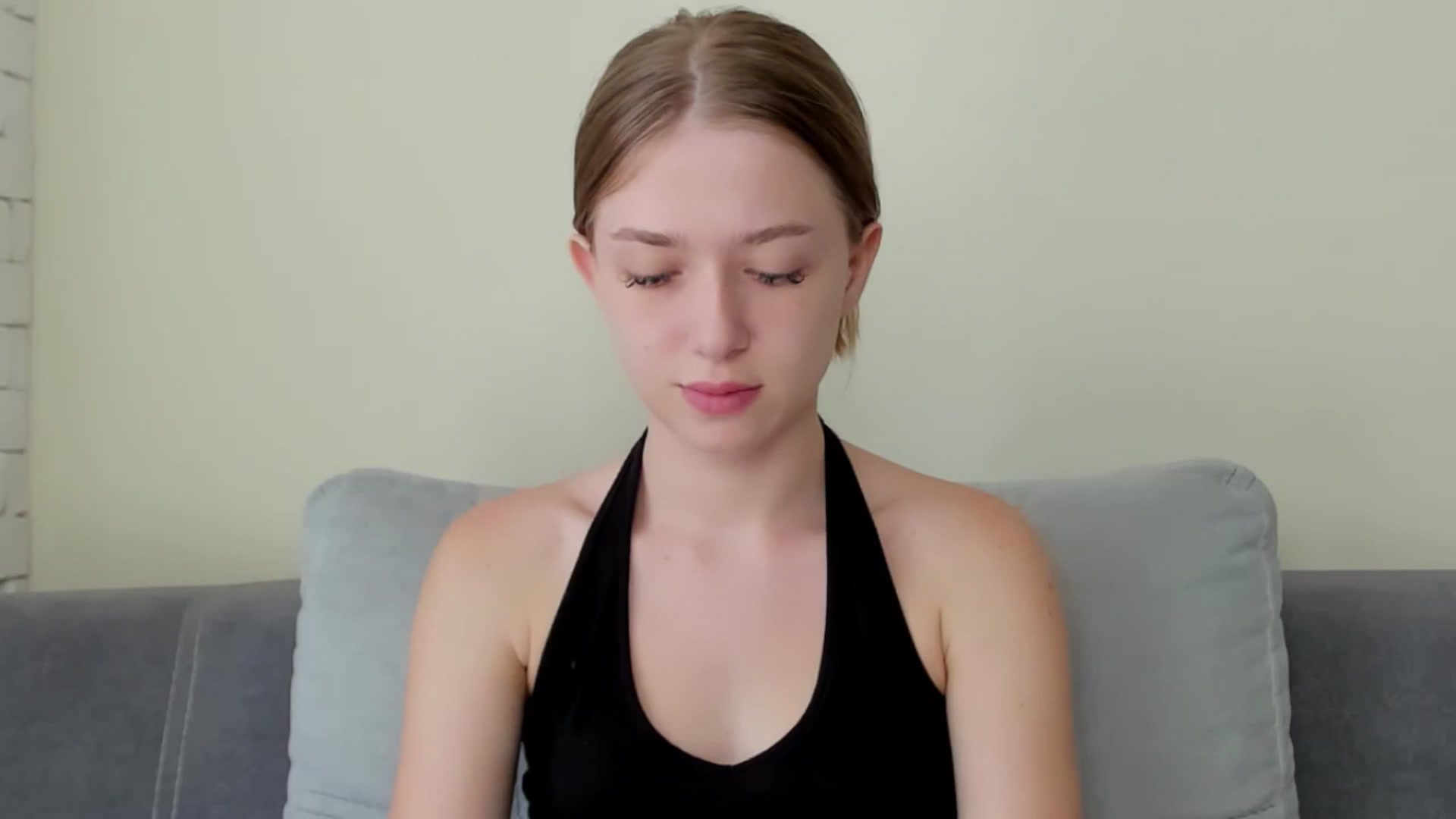 Gallery image thumbnail from LovelyElle's myfreecams stream on, 06/29/2025, 12:48 image 17 of 20