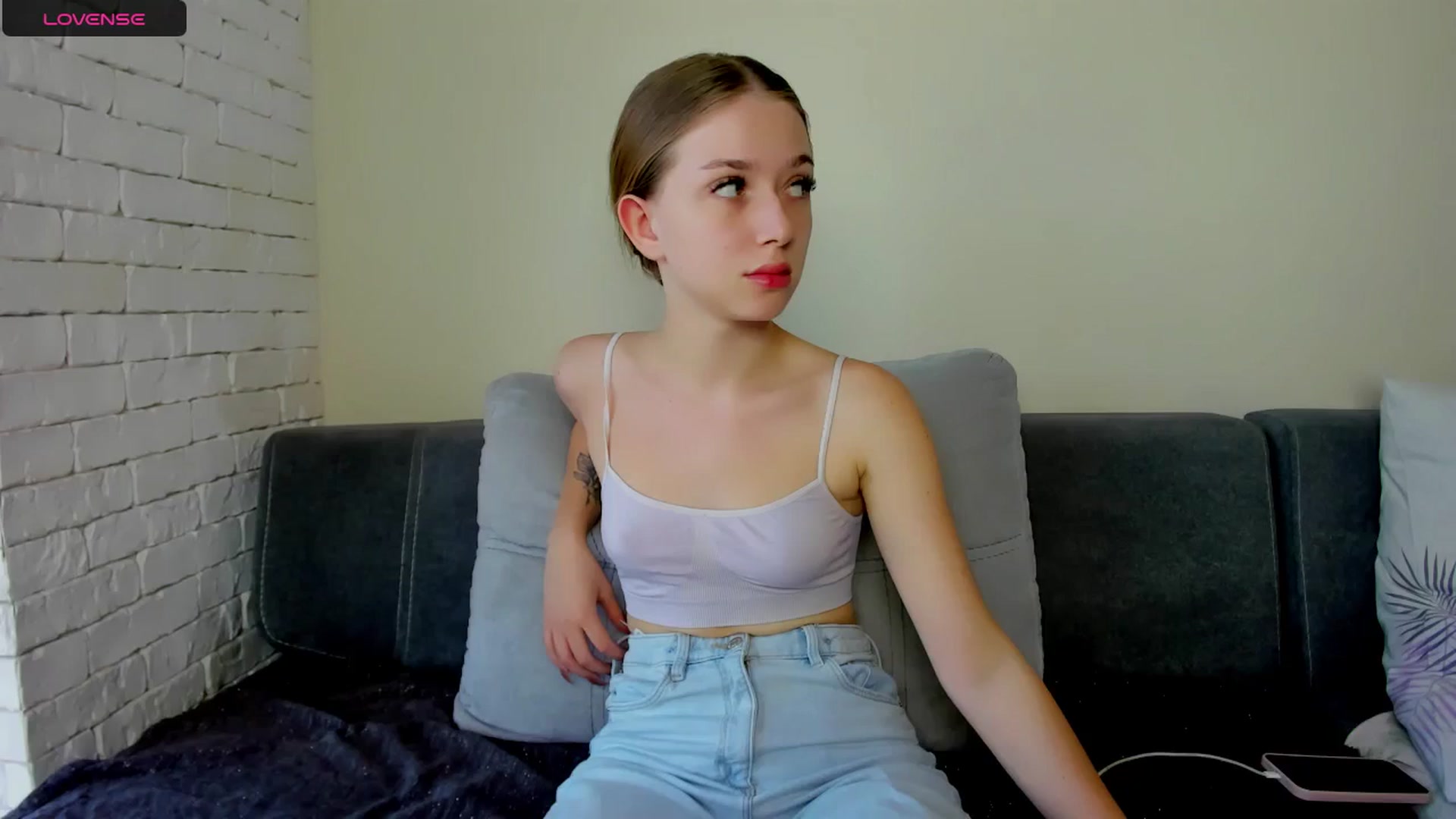 Gallery image thumbnail from LovelyElle's myfreecams stream on, 06/30/2025, 11:09 image 1 of 20