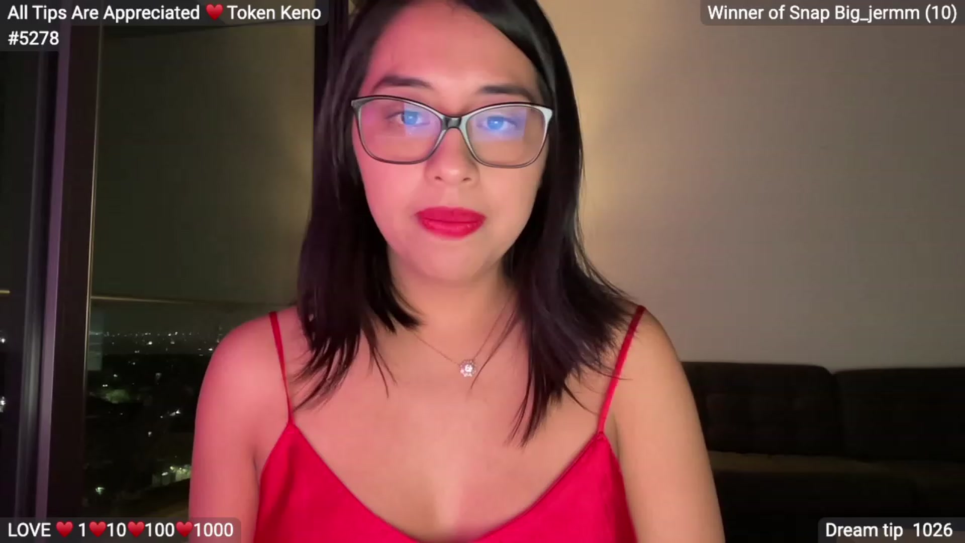 Gallery image thumbnail from LovelyEvaa's myfreecams stream on, 11/25/2022, 03:31 image 3 of 20