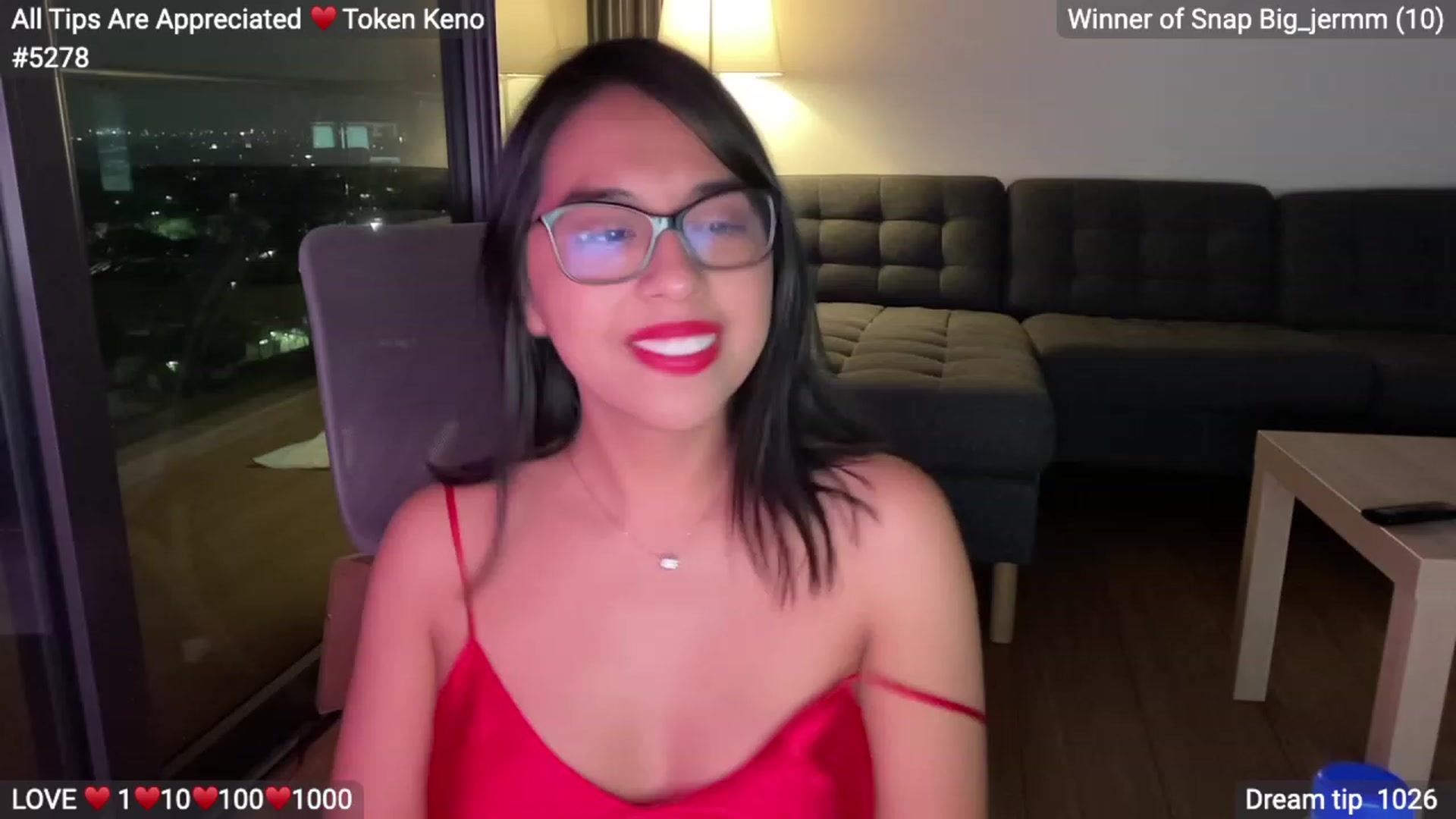 Gallery image thumbnail from LovelyEvaa's myfreecams stream on, 11/25/2022, 03:31 image 4 of 20
