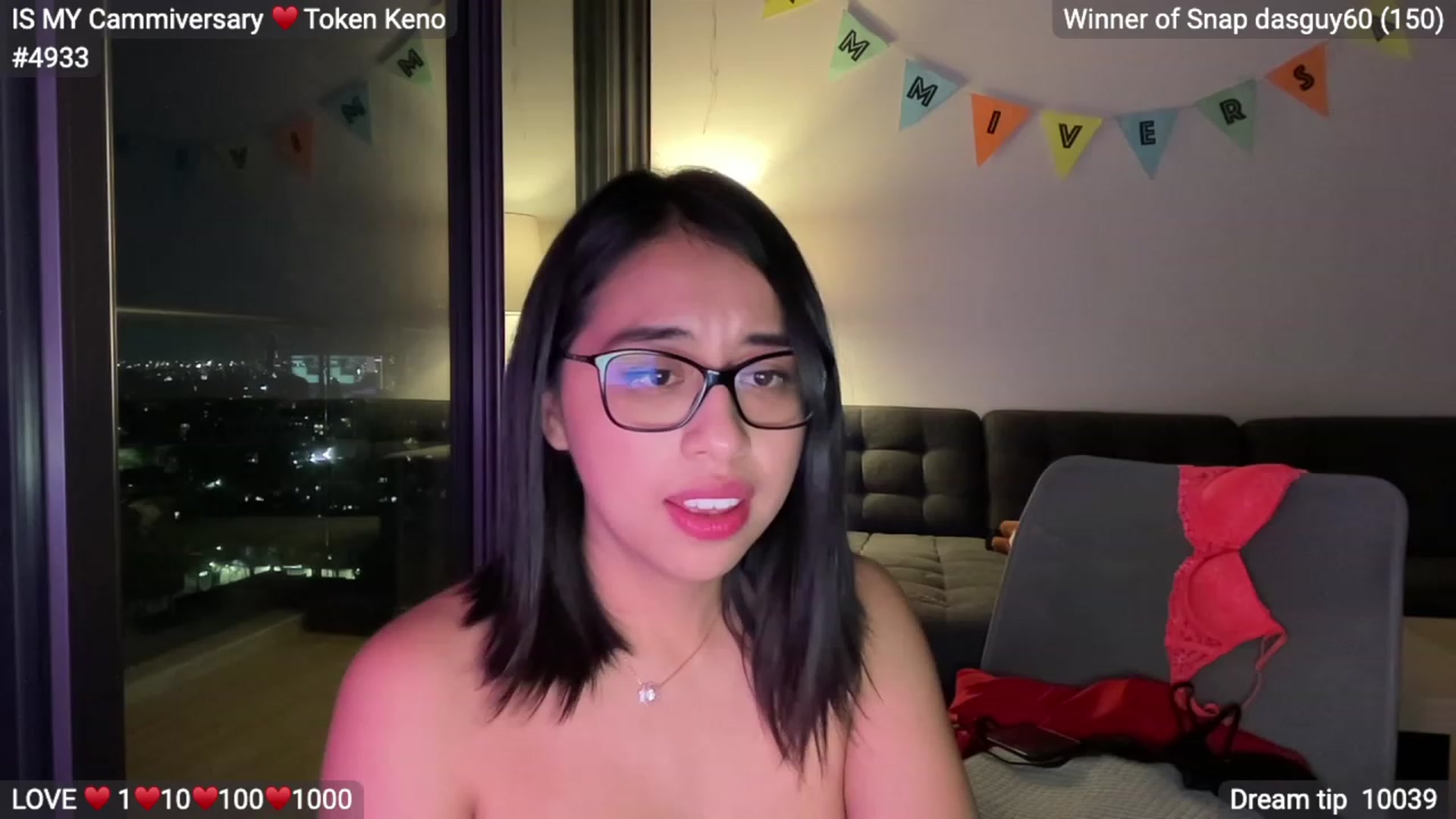 Gallery image thumbnail from LovelyEvaa's myfreecams stream on, 11/26/2022, 05:47 image 9 of 20