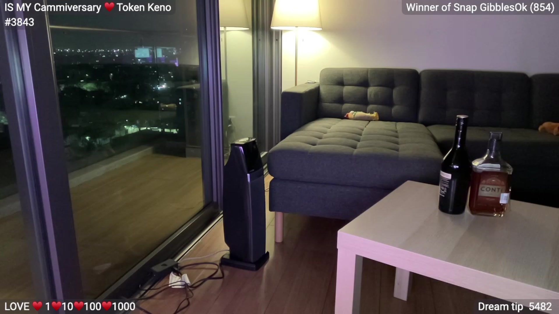 Gallery image thumbnail from LovelyEvaa's myfreecams stream on, 11/27/2022, 05:03 image 9 of 20