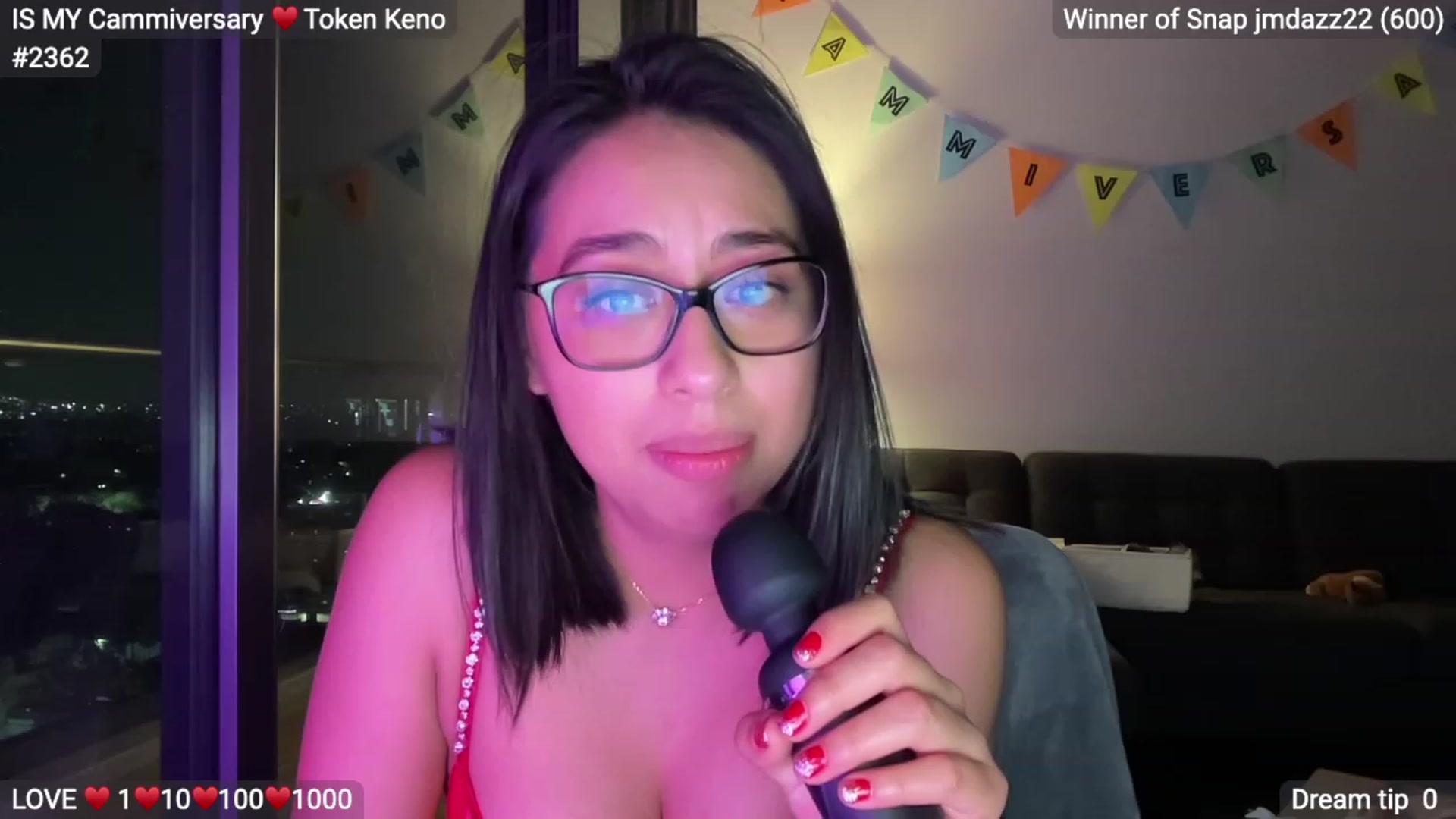 Gallery image thumbnail from LovelyEvaa's myfreecams stream on, 11/27/2022, 07:12 image 18 of 20