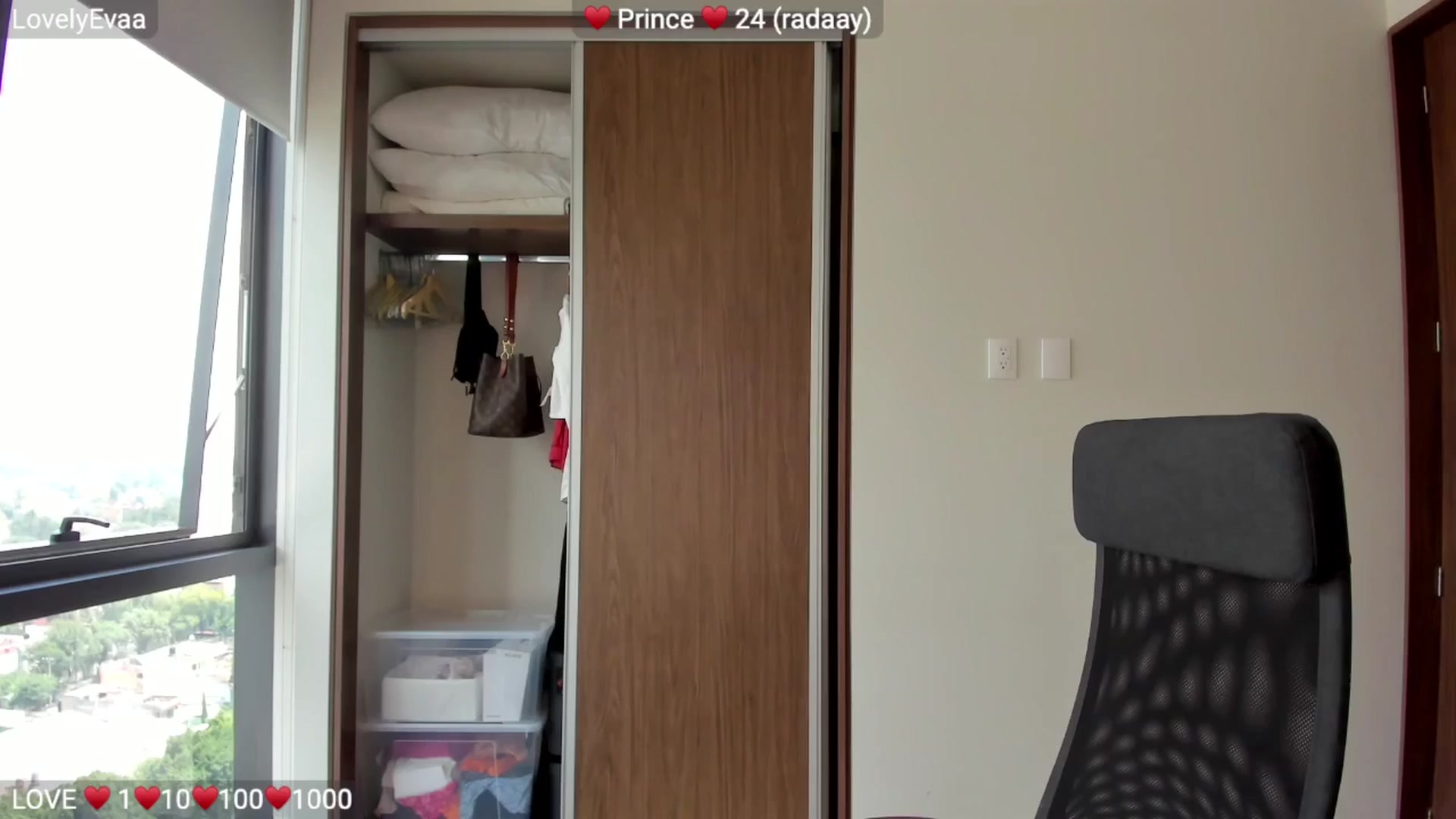 Gallery image thumbnail from LovelyEvaa's myfreecams stream on, 09/05/2024, 19:45 image 9 of 20