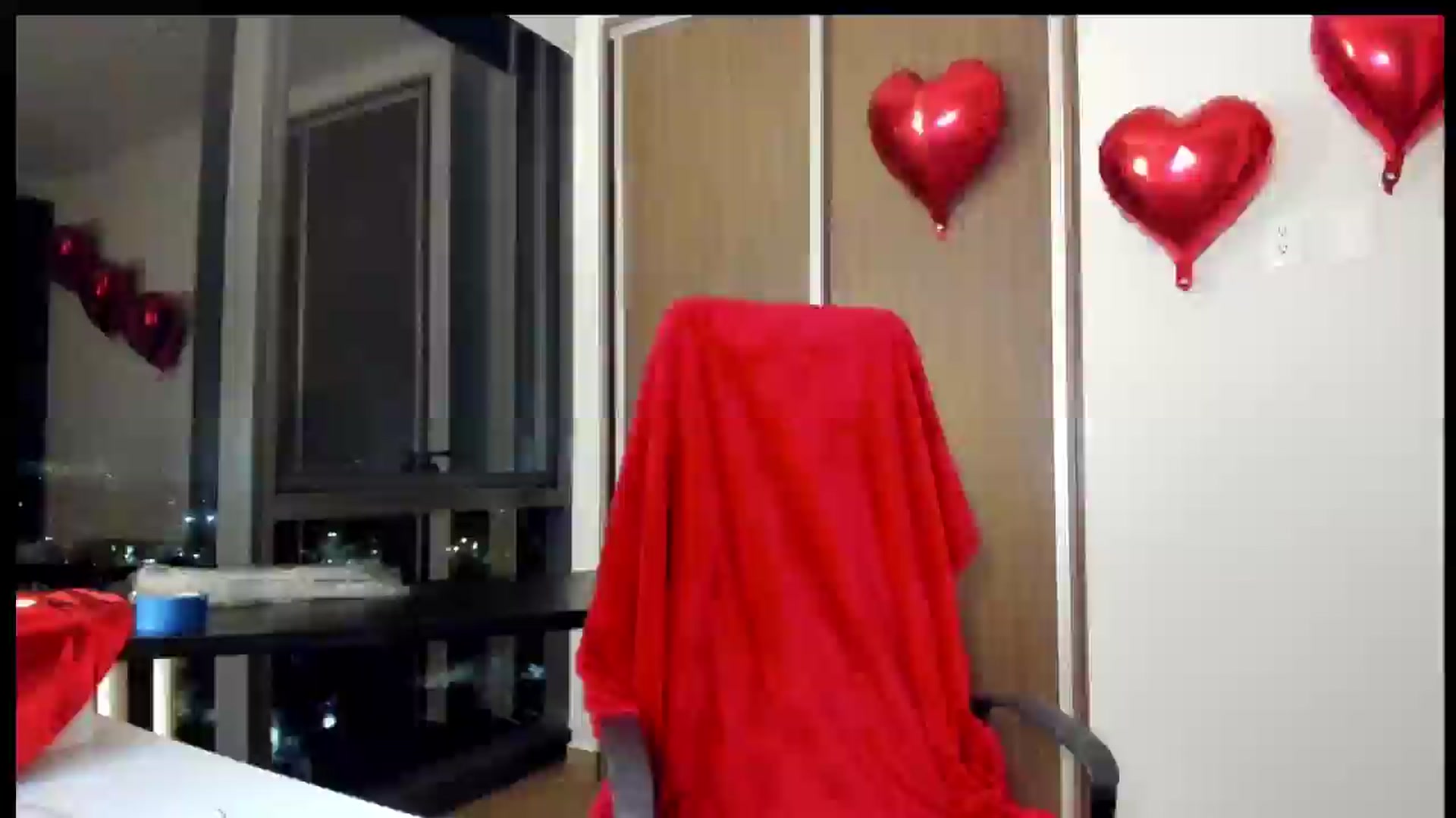 Gallery image thumbnail from LovelyEvaa's myfreecams stream on, 02/15/2025, 02:13 image 12 of 20
