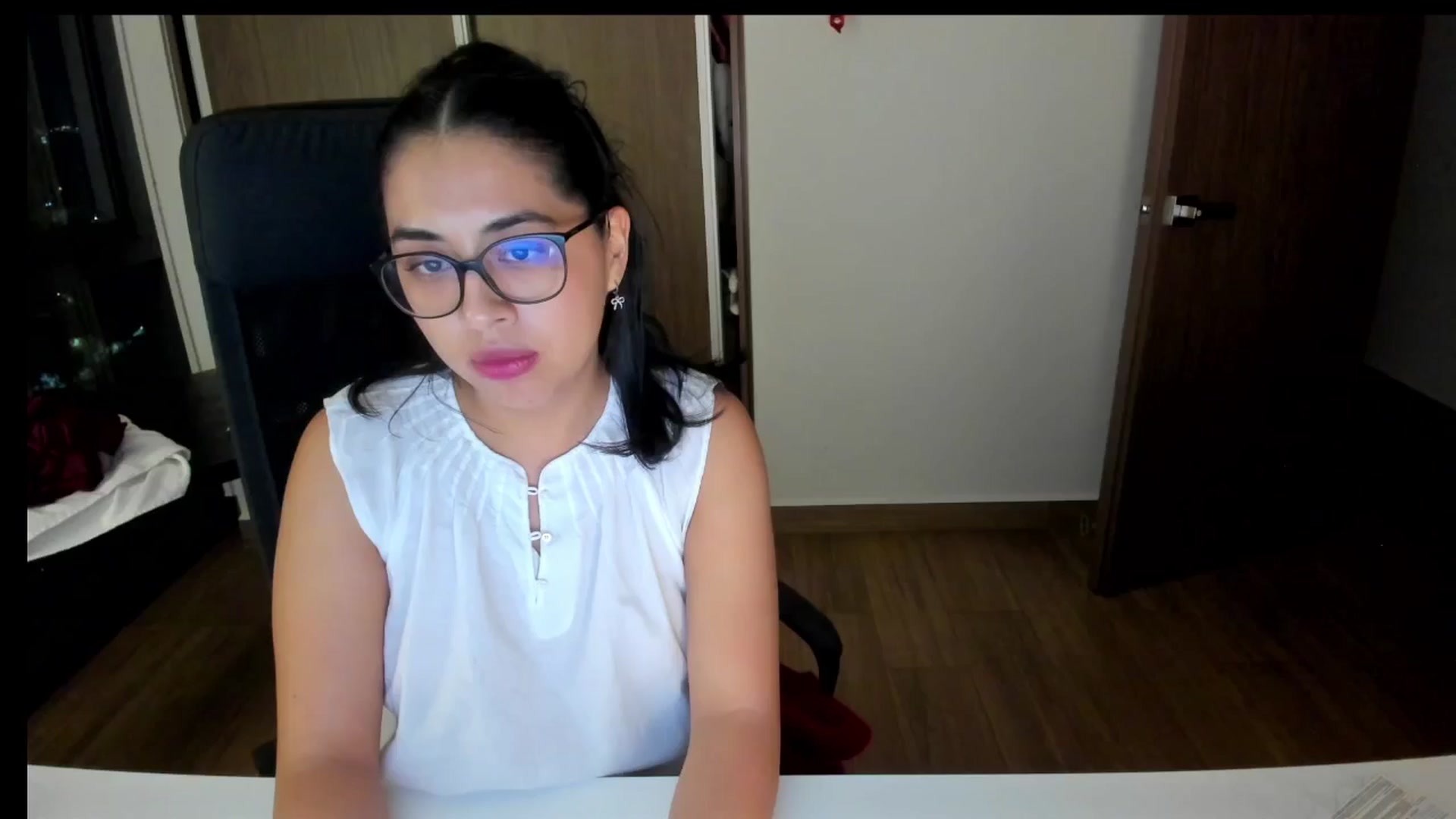Gallery image thumbnail from LovelyEvaa's myfreecams stream on, 02/16/2025, 02:24 image 4 of 20