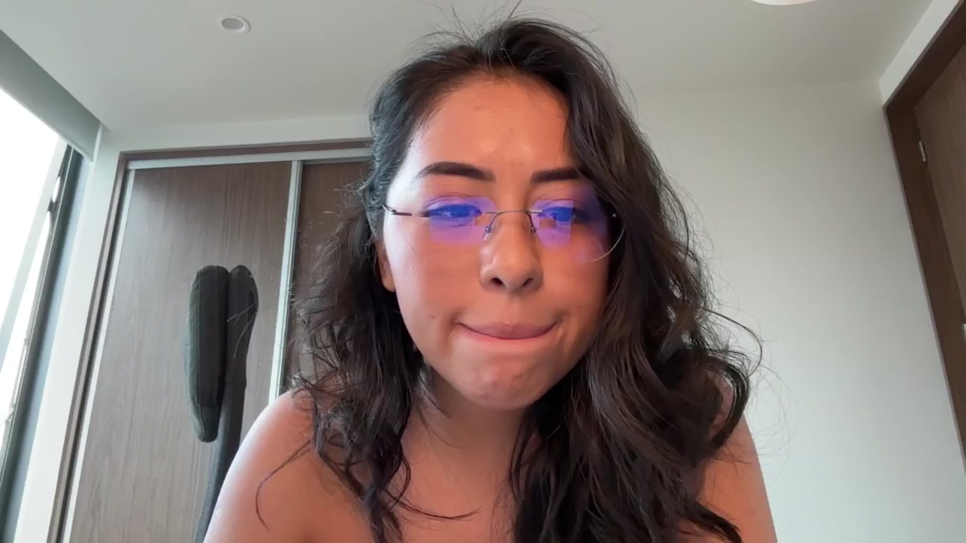 Gallery image thumbnail from LovelyEvaa's myfreecams stream on, 09/01/2025, 23:46 image 1 of 20