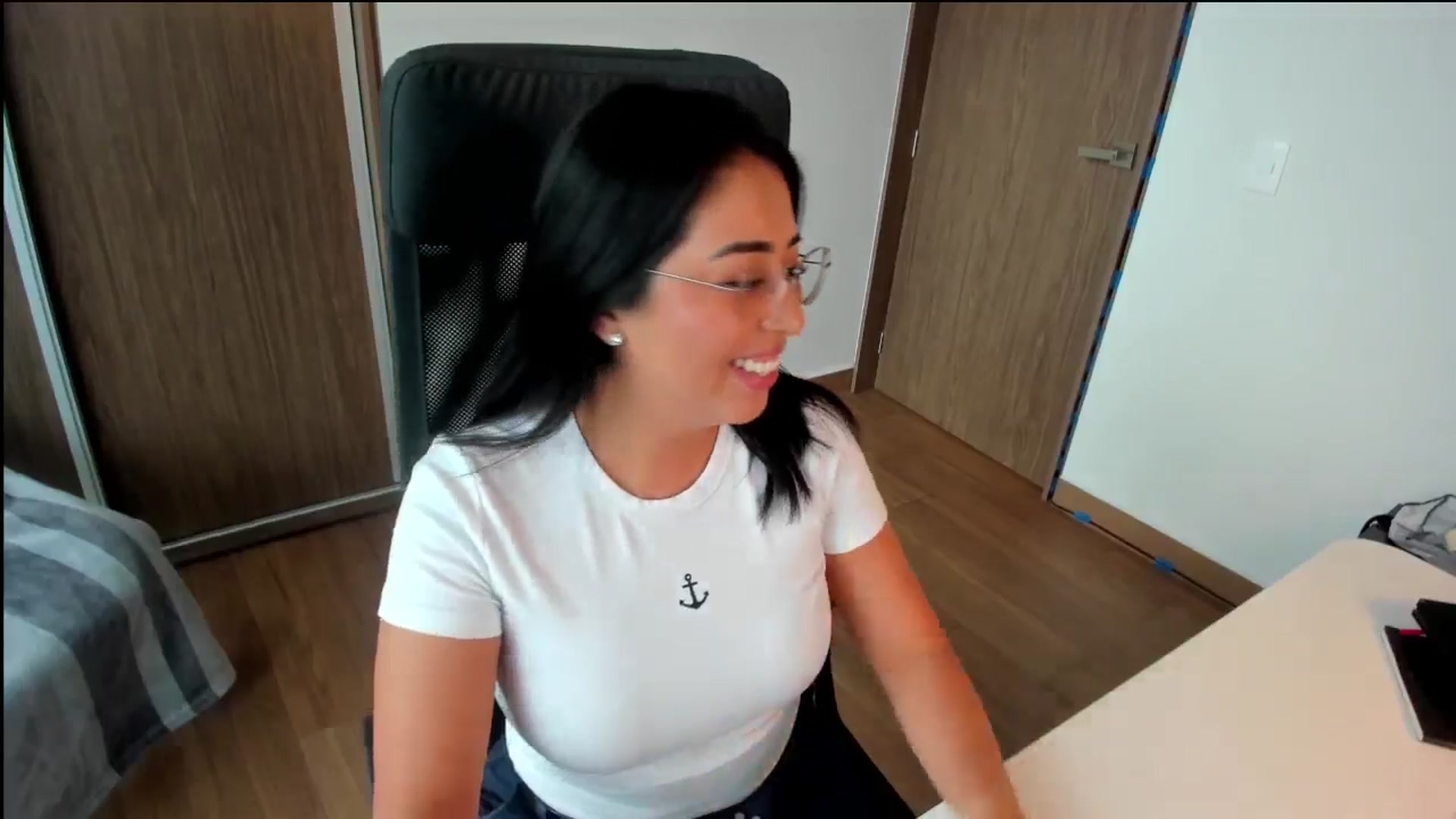 Gallery image thumbnail from LovelyEvaa's myfreecams stream on, 09/02/2025, 23:00 image 9 of 20