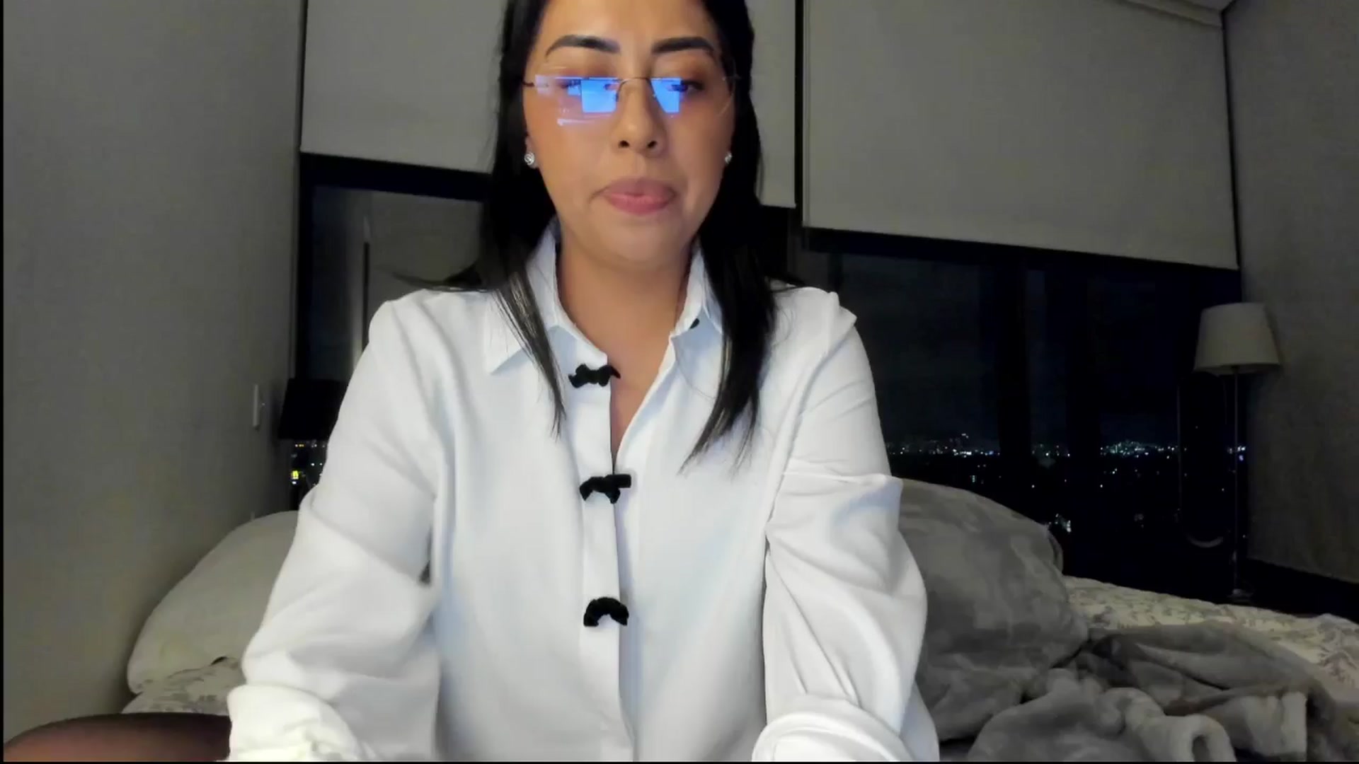 Gallery image thumbnail from LovelyEvaa's myfreecams stream on, 09/16/2025, 03:50 image 1 of 20