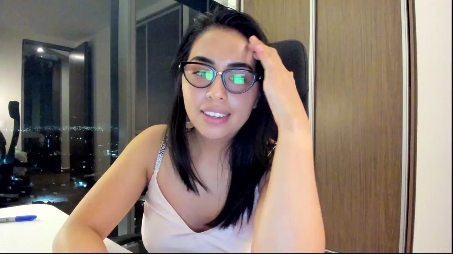 Gallery image thumbnail from LovelyEvaa's myfreecams stream on, 09/25/2025, 02:36 image 10 of 20