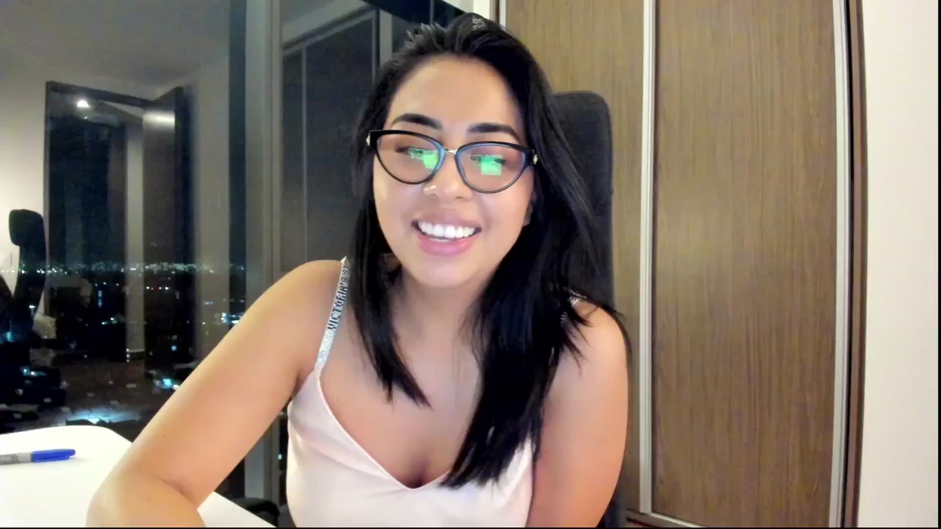 Gallery image thumbnail from LovelyEvaa's myfreecams stream on, 09/25/2025, 02:36 image 11 of 20