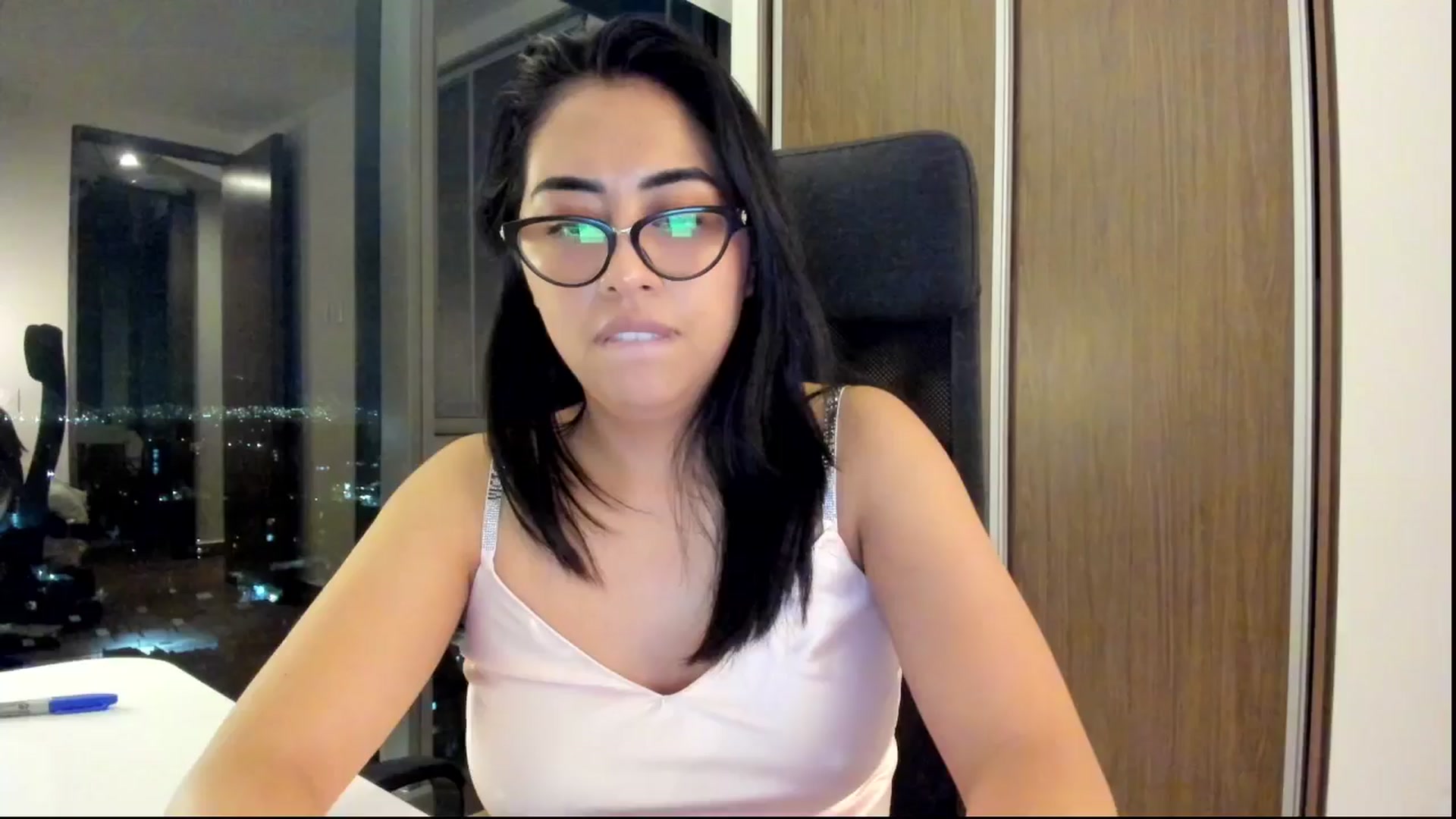 Gallery image thumbnail from LovelyEvaa's myfreecams stream on, 09/25/2025, 02:36 image 16 of 20