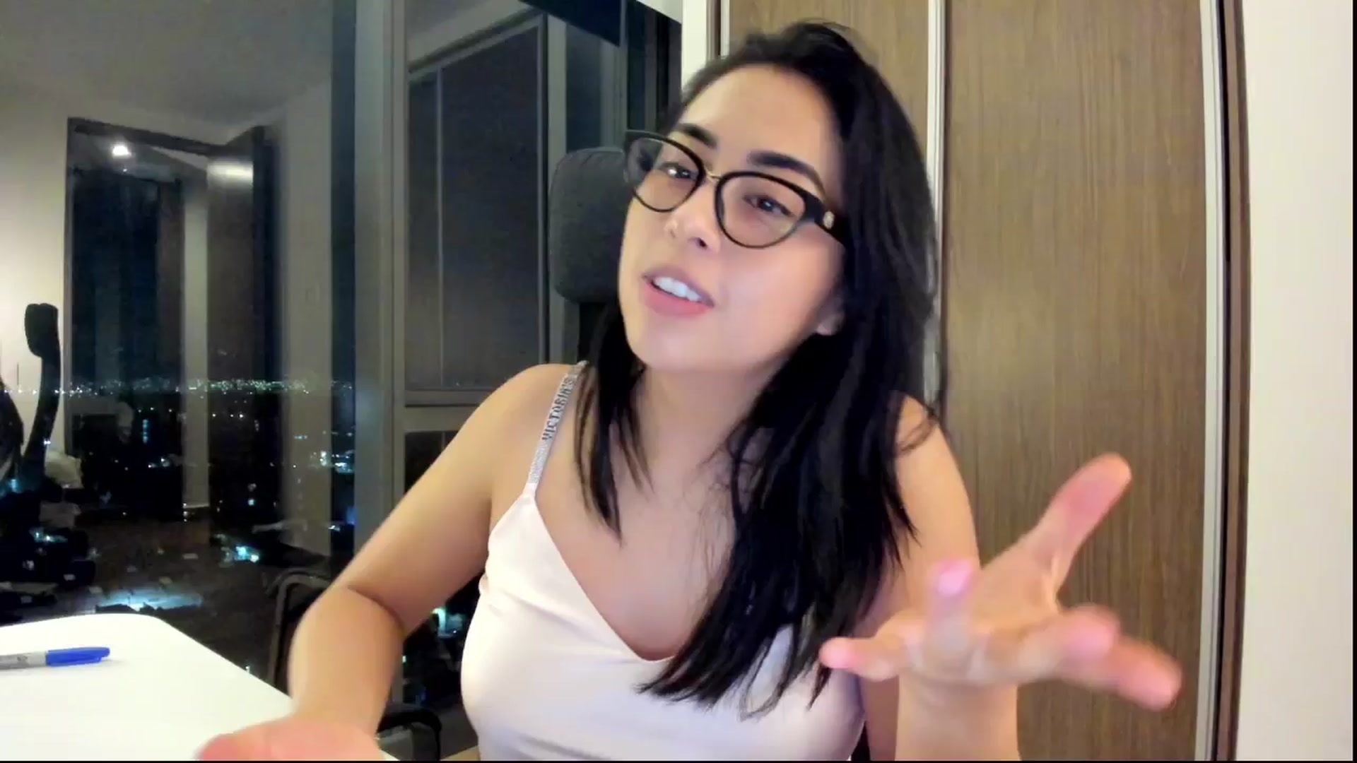 Gallery image thumbnail from LovelyEvaa's myfreecams stream on, 09/25/2025, 02:36 image 15 of 20