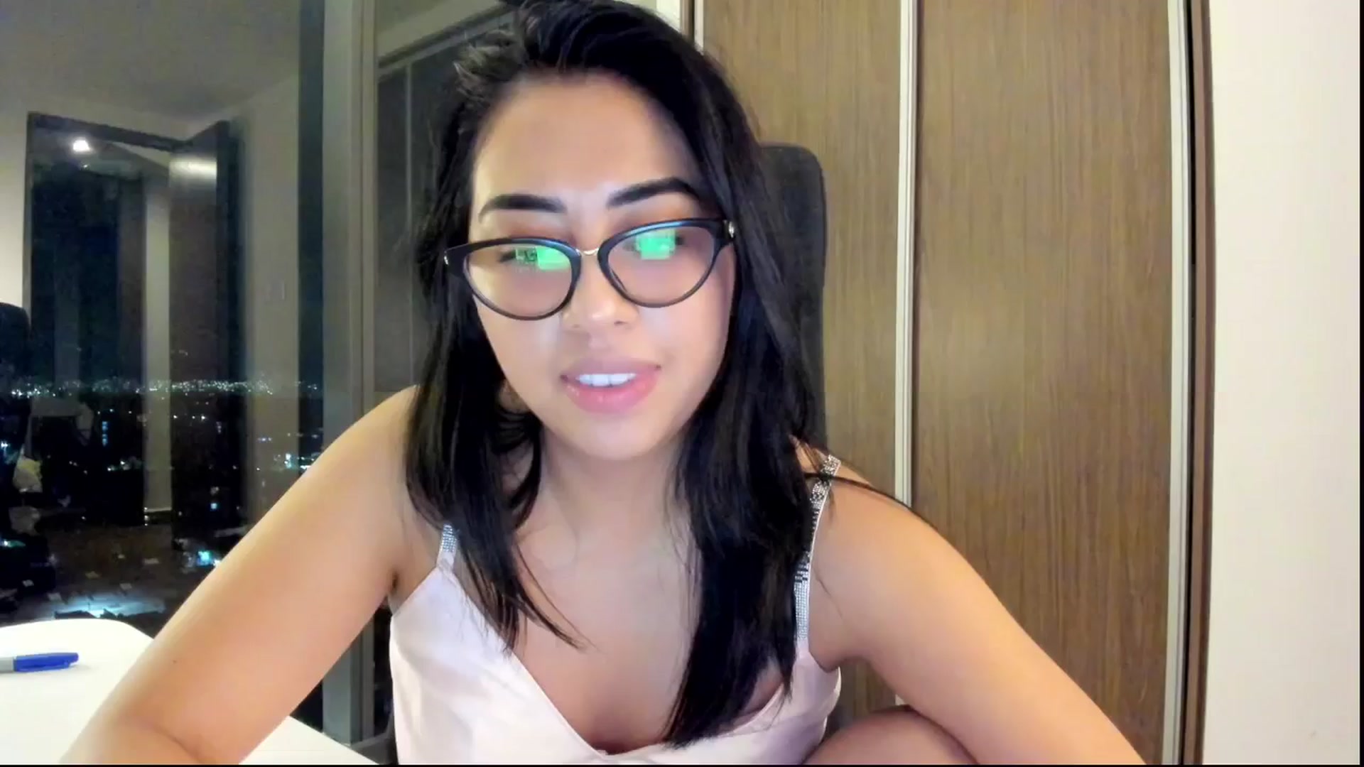 Gallery image thumbnail from LovelyEvaa's myfreecams stream on, 09/25/2025, 02:36 image 8 of 20