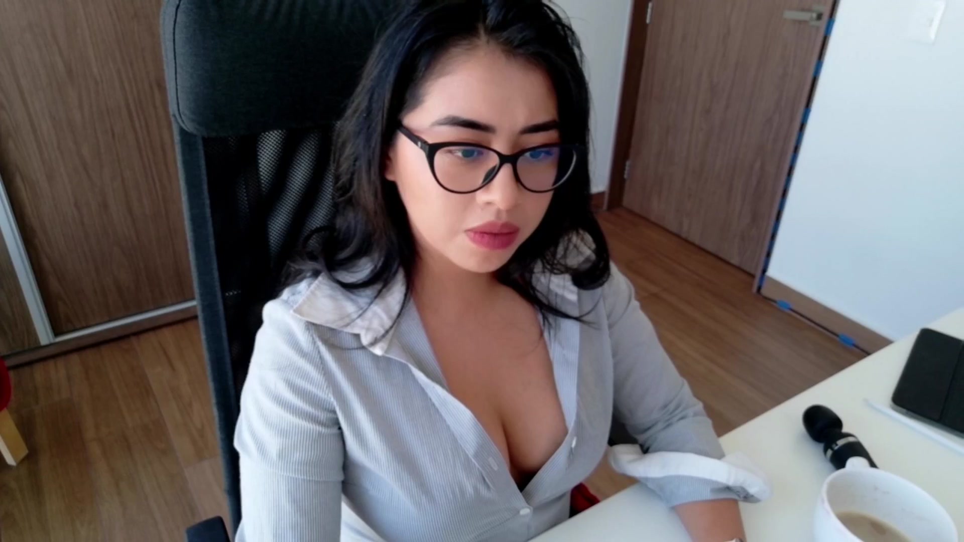 Gallery image thumbnail from LovelyEvaa's myfreecams stream on, 02/25/2026, 19:38 image 3 of 20