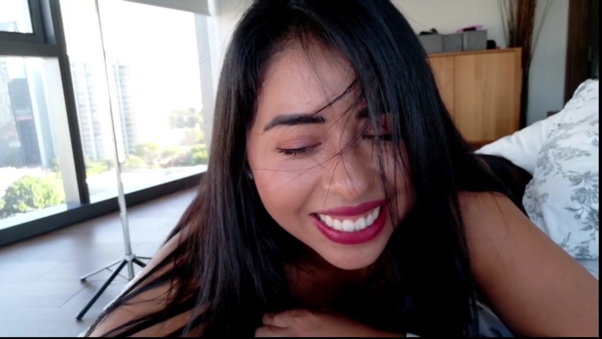 Gallery image thumbnail from LovelyEvaa's myfreecams stream on, 03/18/2026, 23:15 image 9 of 20