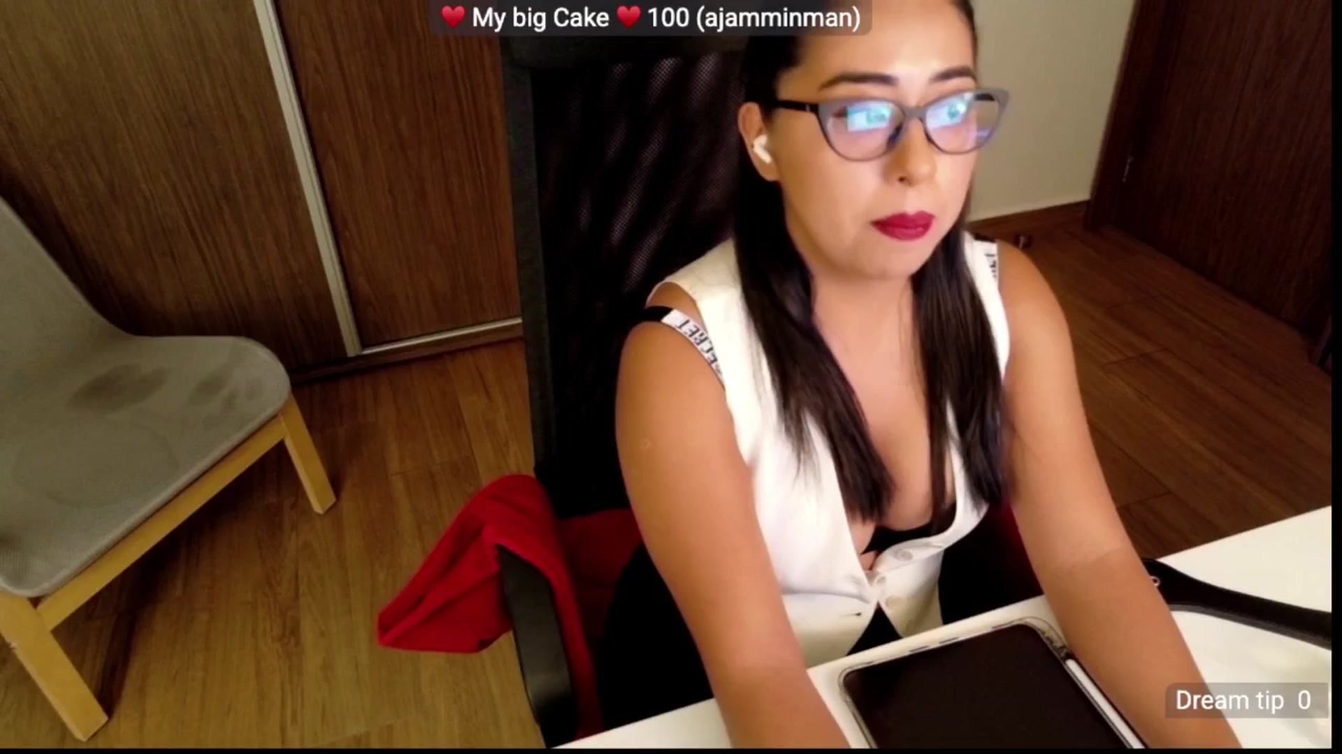 Gallery image thumbnail from LovelyEvaa's myfreecams stream on, 03/24/2026, 01:38 image 7 of 20