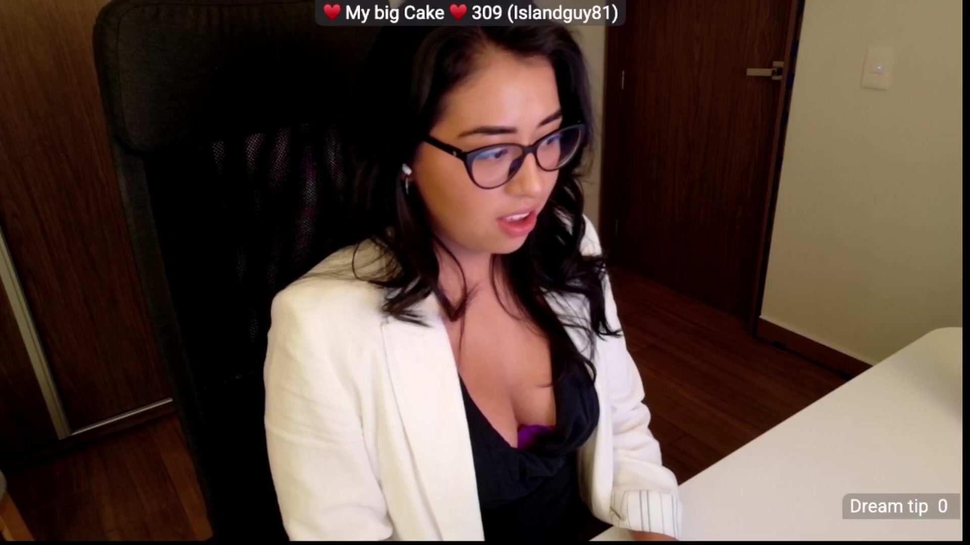 Gallery image thumbnail from LovelyEvaa's myfreecams stream on, 04/02/2026, 03:05 image 8 of 20