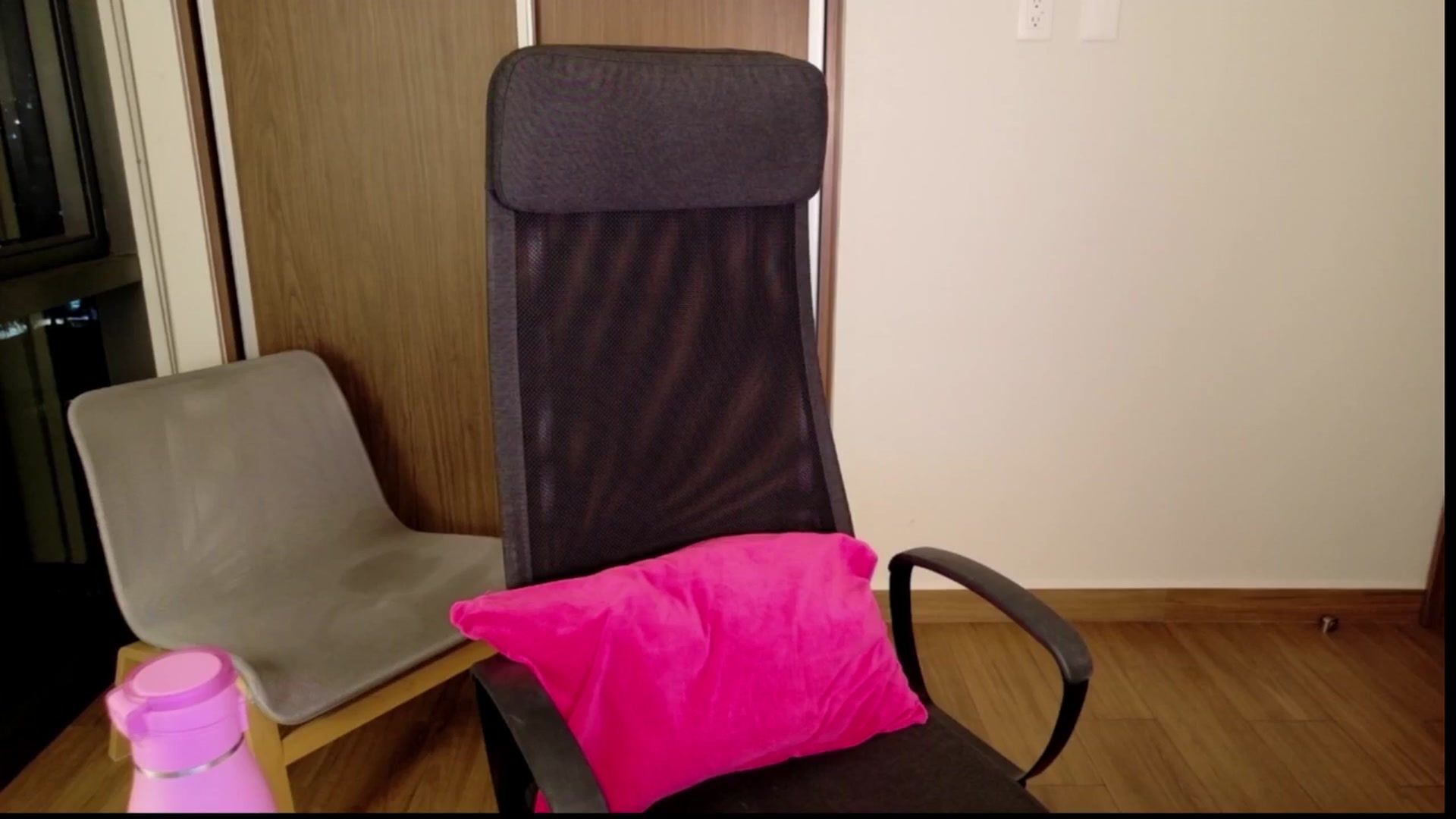 Gallery image thumbnail from LovelyEvaa's myfreecams stream on, 04/03/2026, 04:45 image 3 of 20