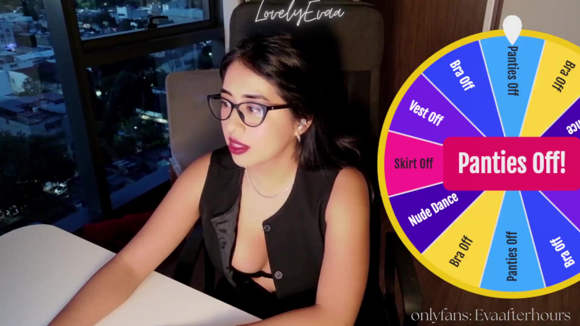 Gallery image thumbnail from LovelyEvaa's myfreecams stream on, 05/15/2026, 02:28 image 3 of 20