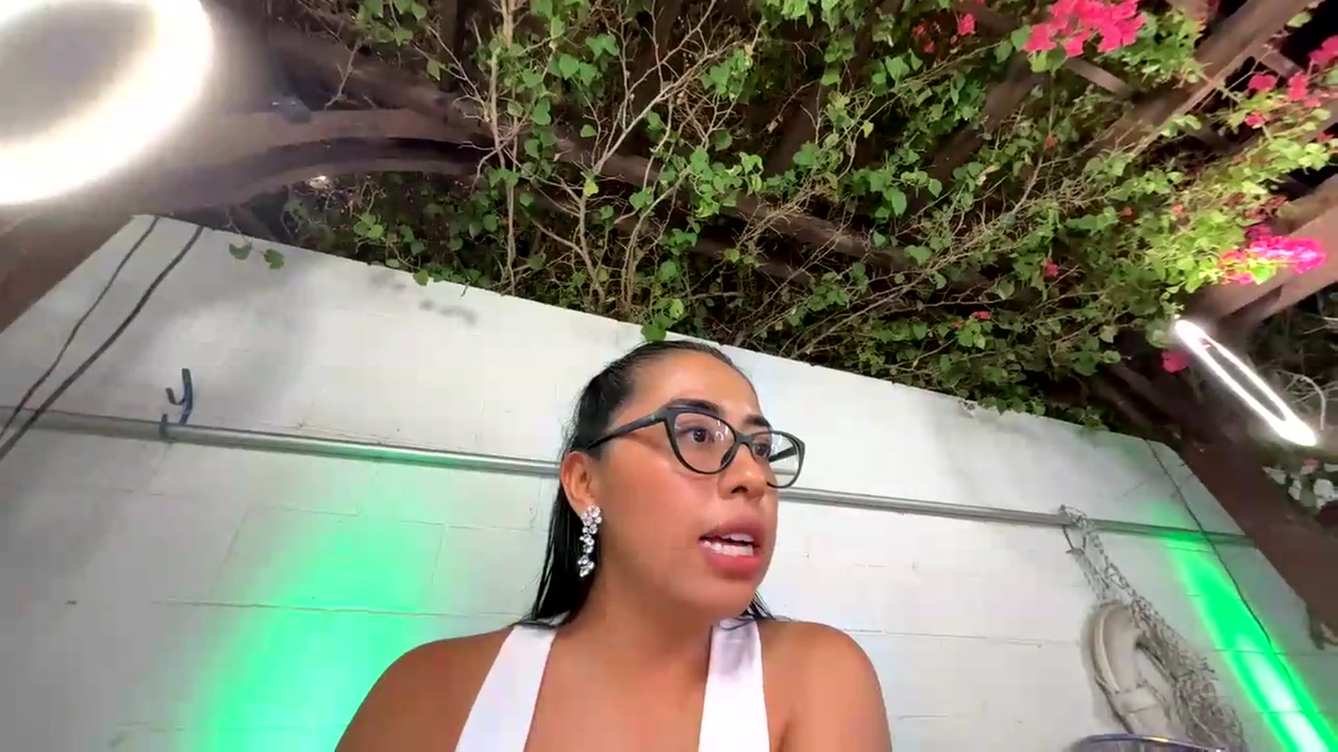 Gallery image thumbnail from LovelyEvaa's myfreecams stream on, 05/20/2026, 03:42 image 12 of 20