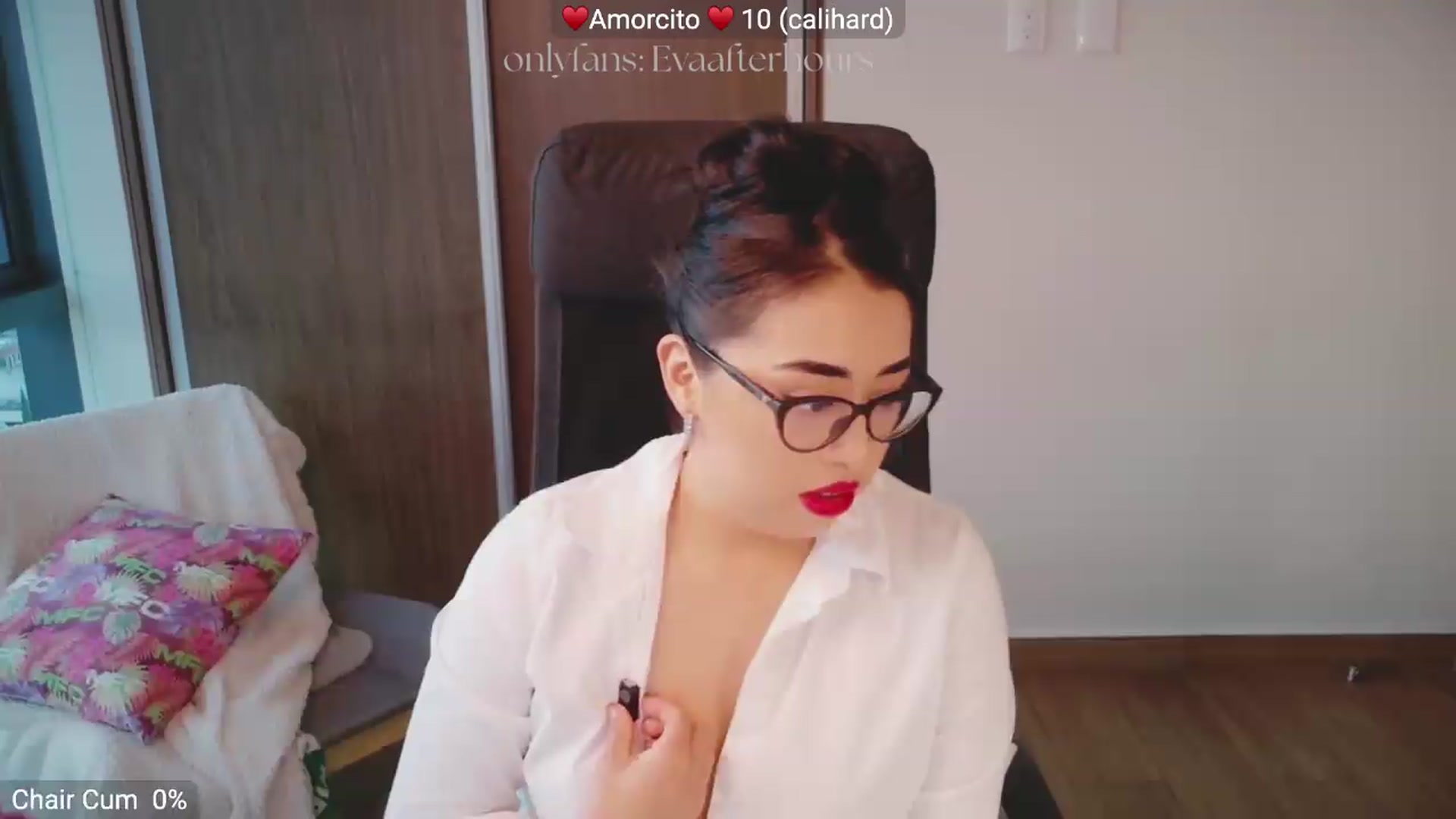 Gallery image thumbnail from LovelyEvaa's myfreecams stream on, 06/26/2026, 24:03 image 20 of 20