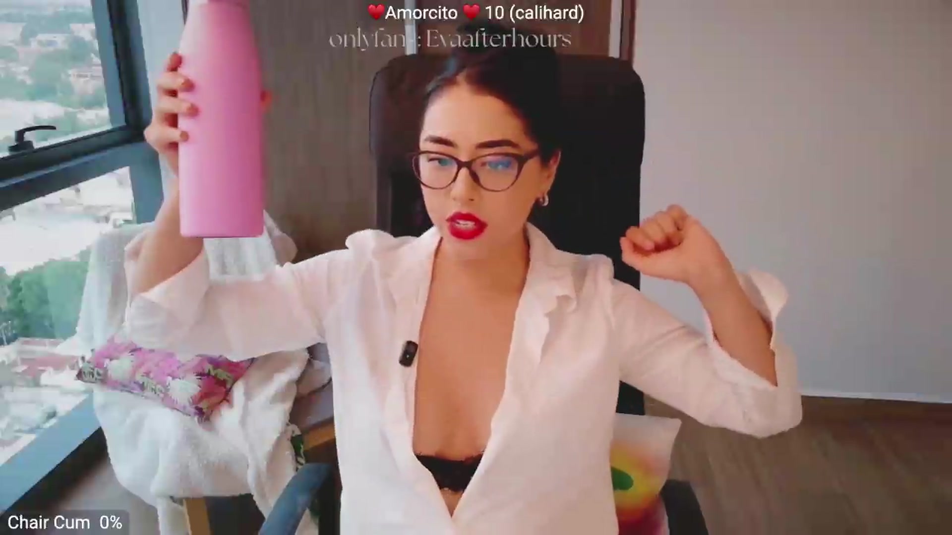Gallery image thumbnail from LovelyEvaa's myfreecams stream on, 06/26/2026, 24:03 image 15 of 20