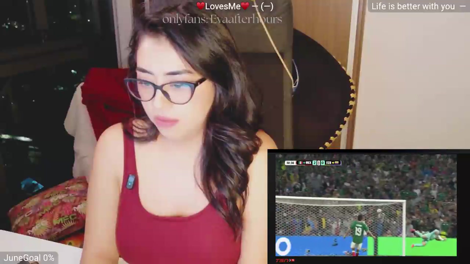 Gallery image thumbnail from LovelyEvaa's myfreecams stream on, 07/01/2026, 02:42 image 18 of 20