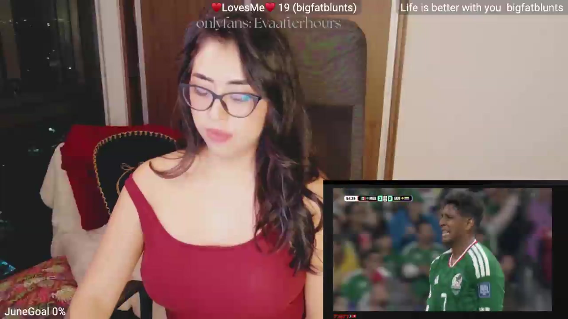 Gallery image thumbnail from LovelyEvaa's myfreecams stream on, 07/01/2026, 04:42 image 2 of 20