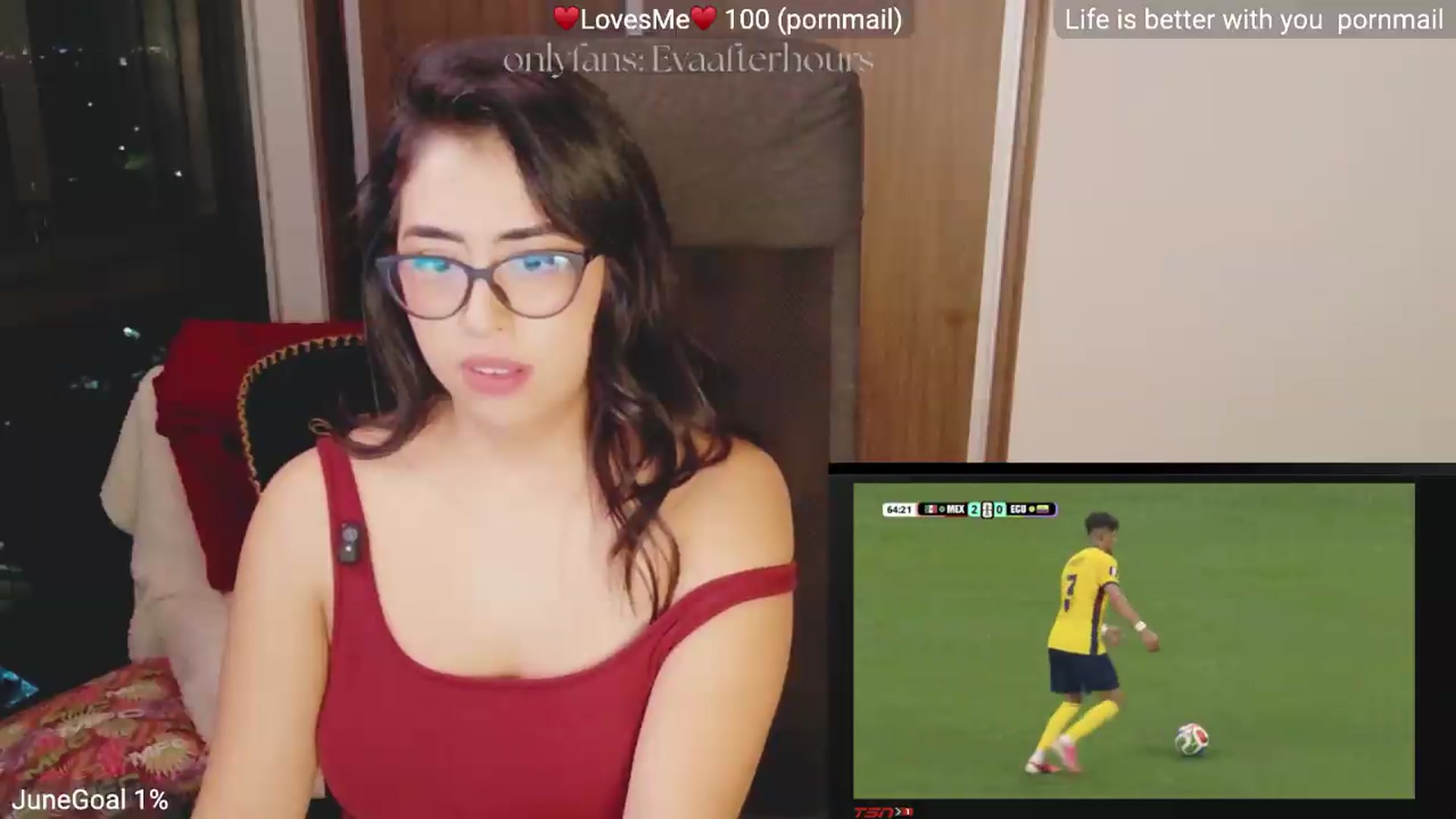 Gallery image thumbnail from LovelyEvaa's myfreecams stream on, 07/01/2026, 04:42 image 4 of 20
