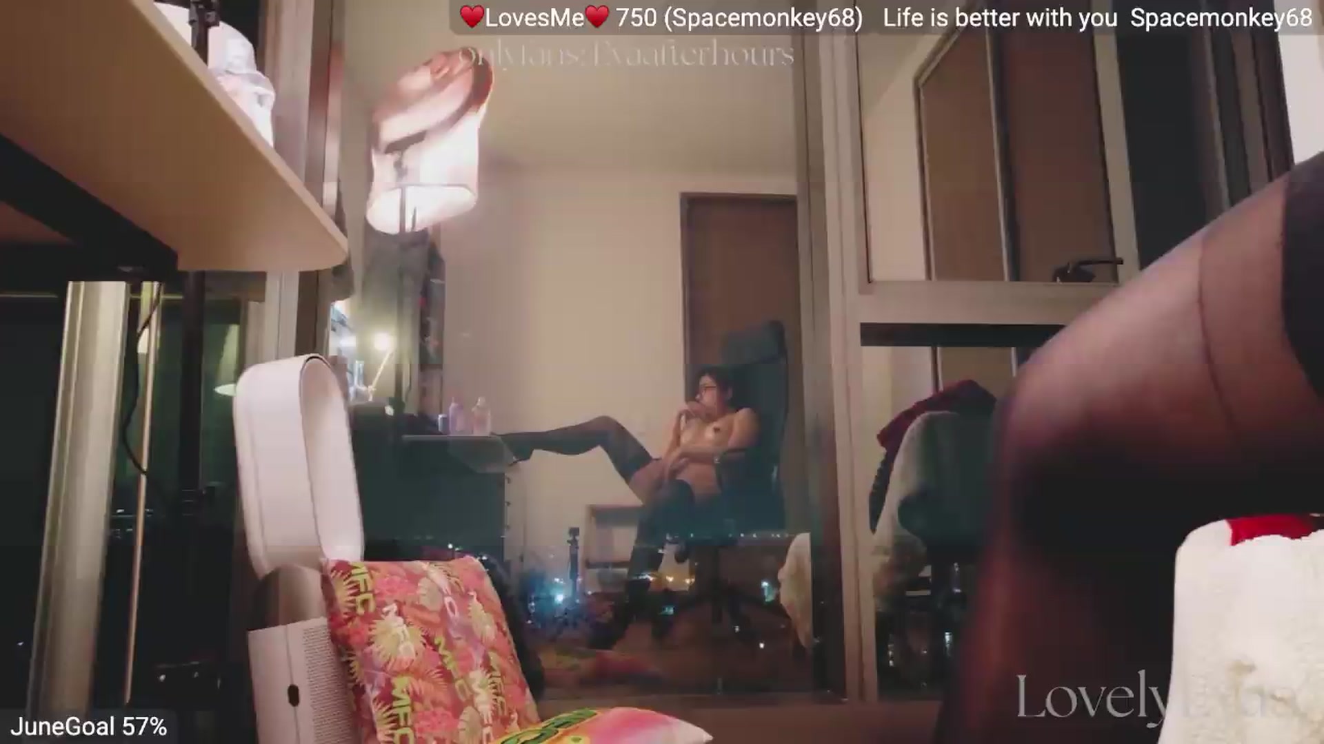 Gallery image thumbnail from LovelyEvaa's myfreecams stream on, 07/01/2026, 05:44 image 15 of 20