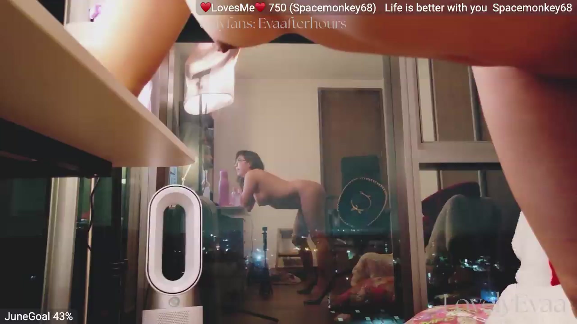 Gallery image thumbnail from LovelyEvaa's myfreecams stream on, 07/01/2026, 05:44 image 5 of 20