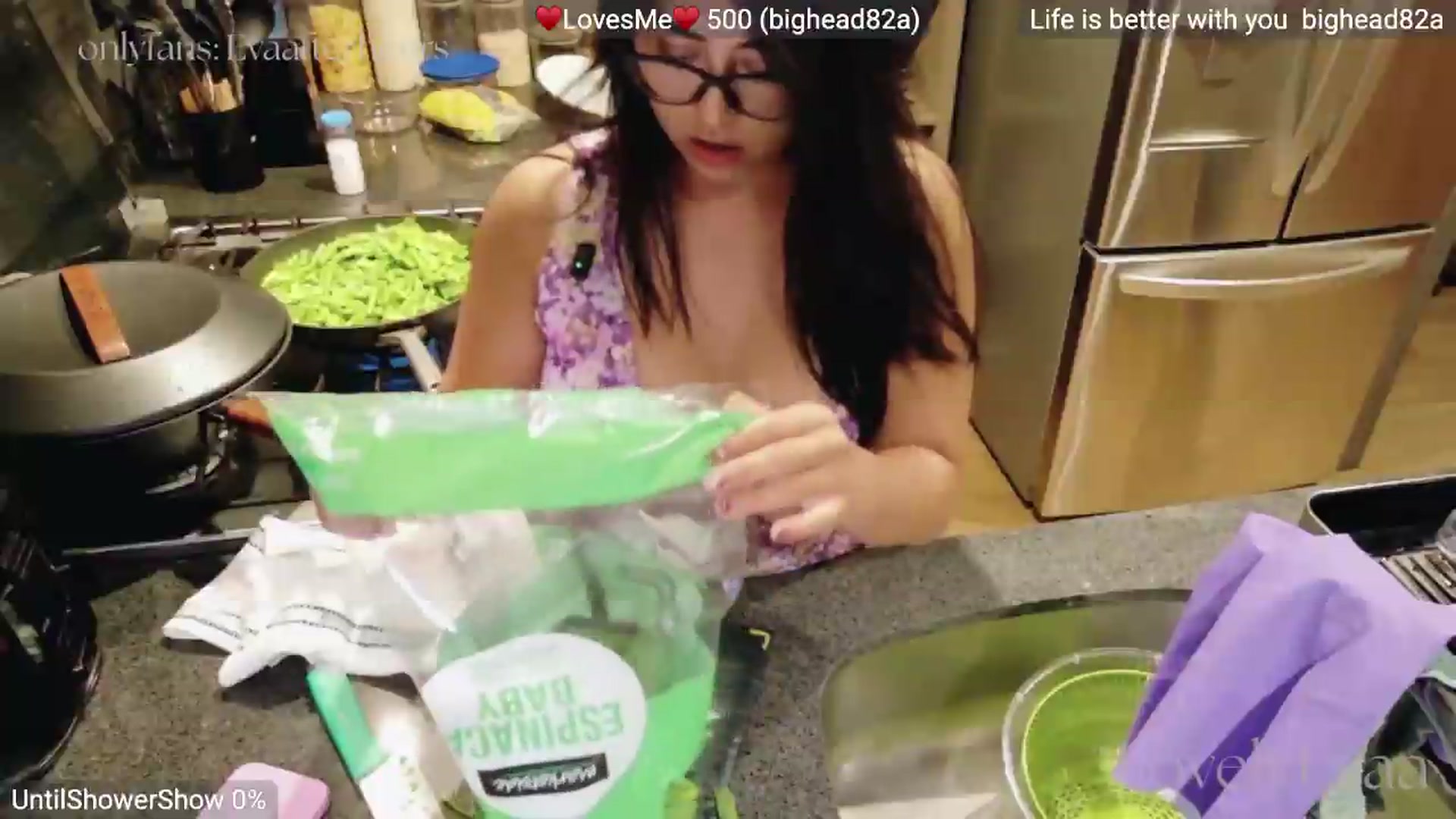 Gallery image thumbnail from LovelyEvaa's myfreecams stream on, 08/11/2026, 04:28 image 19 of 20