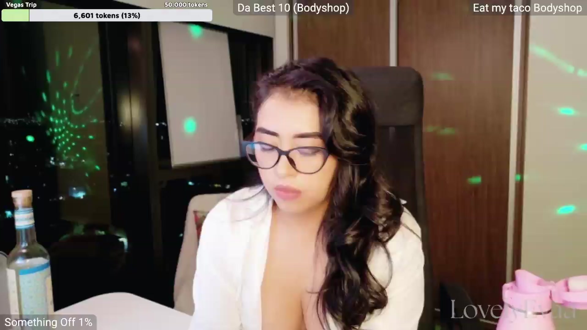 Gallery image thumbnail from LovelyEvaa's myfreecams stream on, 08/28/2026, 06:04 image 9 of 20
