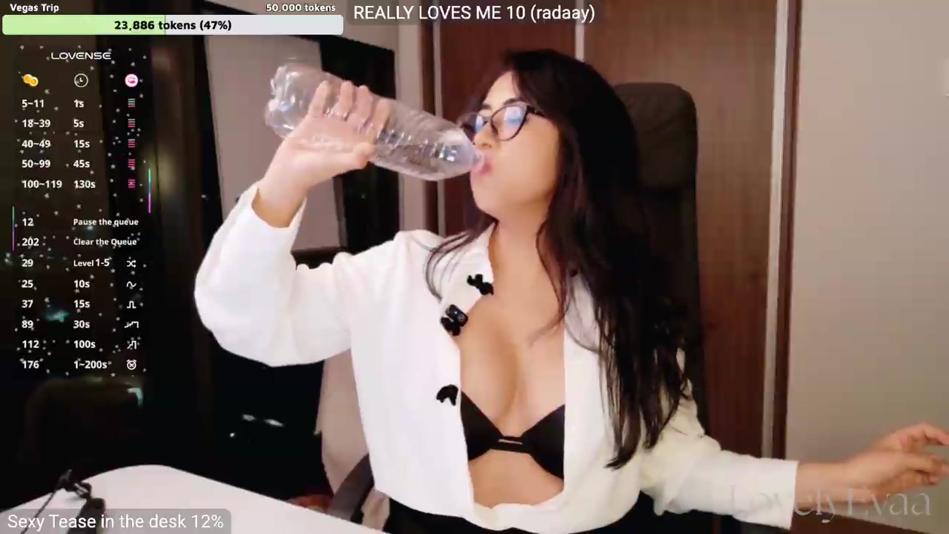 Gallery image thumbnail from LovelyEvaa's myfreecams stream on, 09/03/2026, 04:20 image 13 of 20