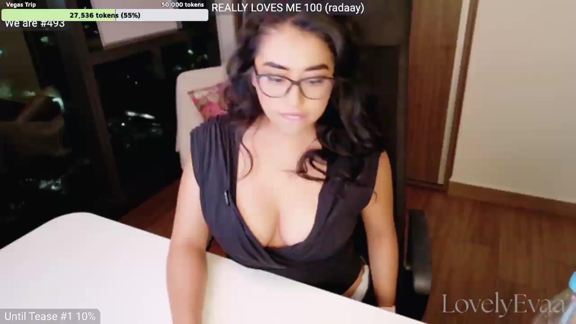 Gallery image thumbnail from LovelyEvaa's myfreecams stream on, 09/04/2026, 03:26 image 10 of 20