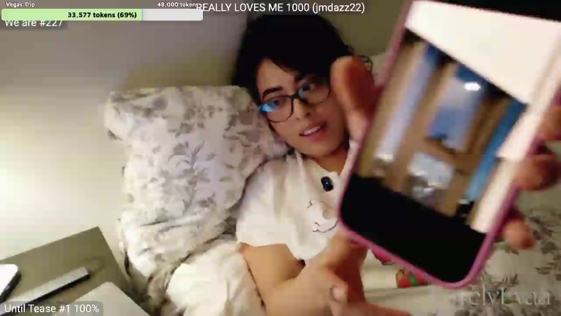 Gallery image thumbnail from LovelyEvaa's myfreecams stream on, 09/04/2026, 06:53 image 4 of 20