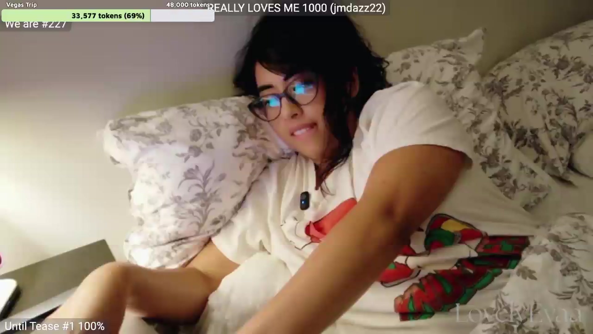 Gallery image thumbnail from LovelyEvaa's myfreecams stream on, 09/04/2026, 06:53 image 3 of 20