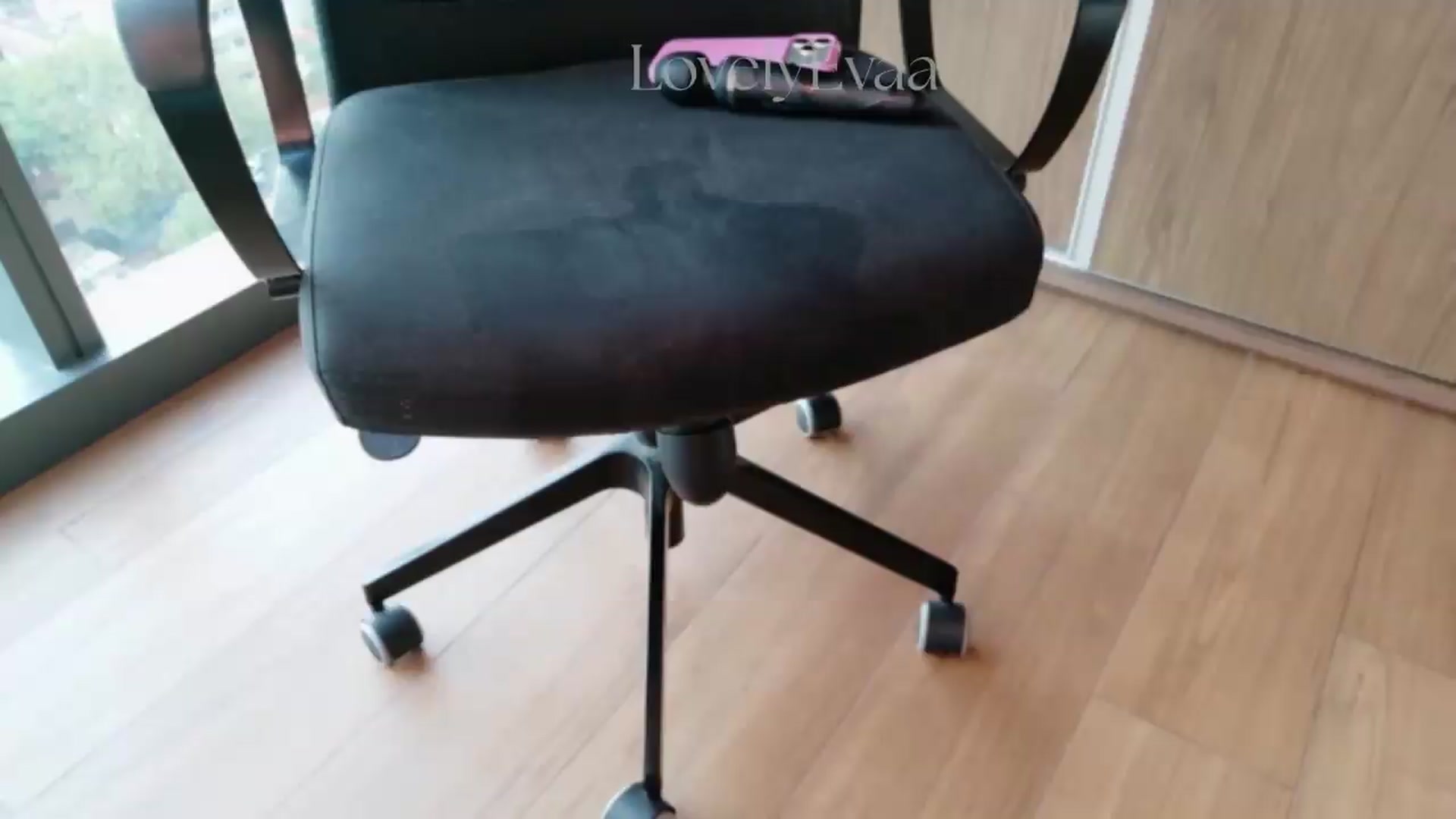 Gallery image thumbnail from LovelyEvaa's myfreecams stream on, 09/11/2026, 23:51 image 3 of 20
